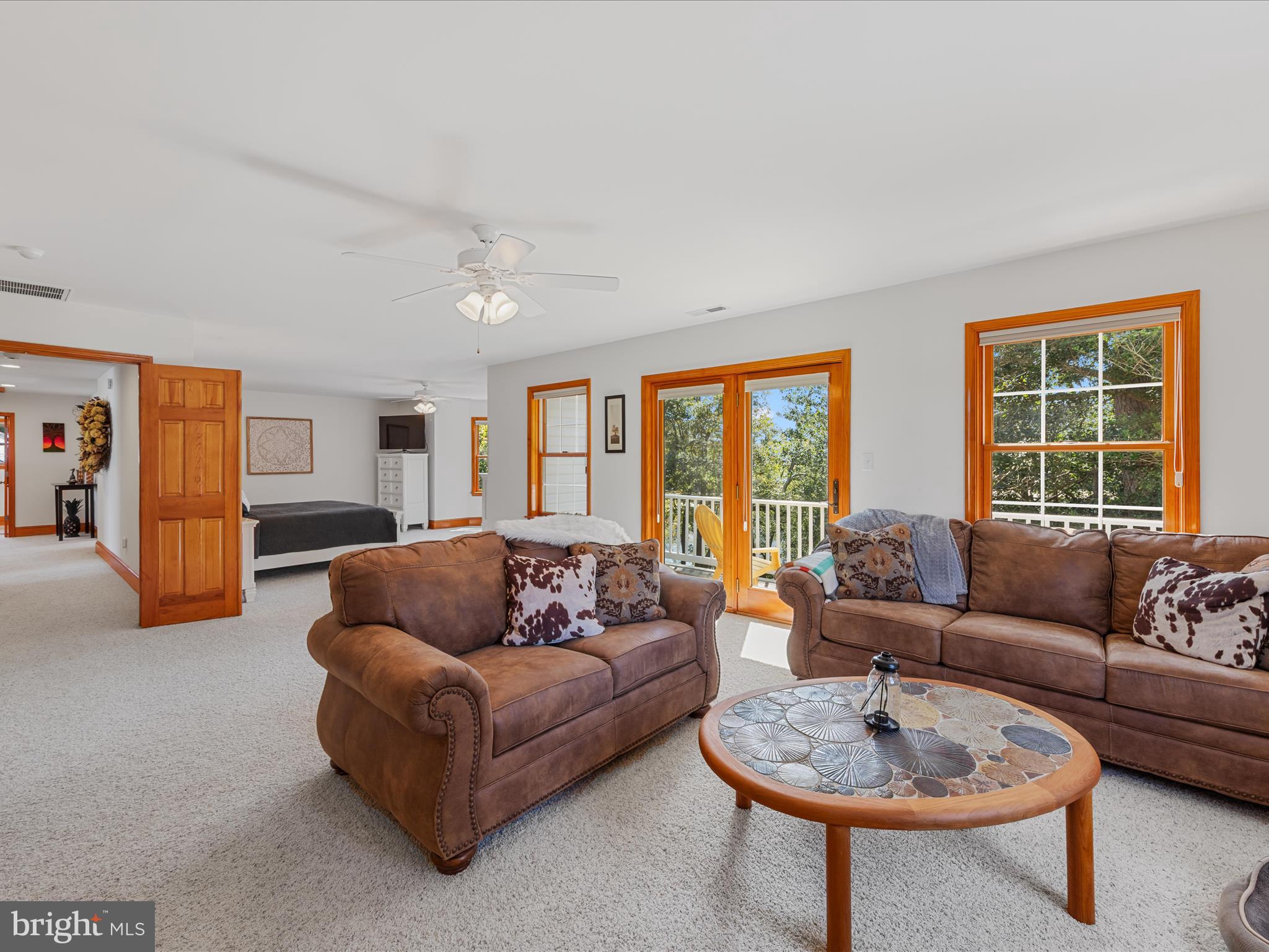 GRANBYS COVE - Residential