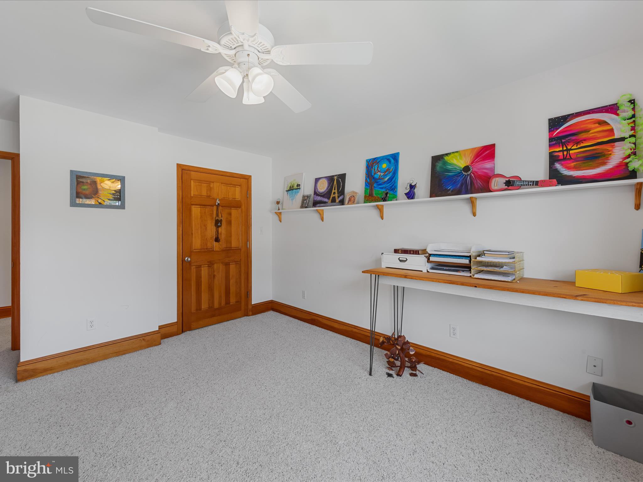 GRANBYS COVE - Residential