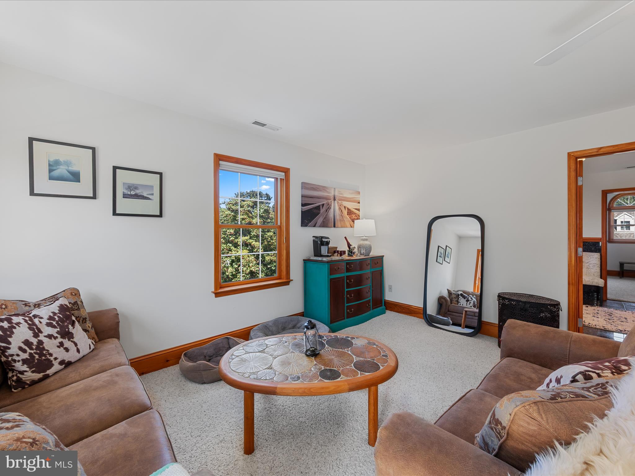 GRANBYS COVE - Residential