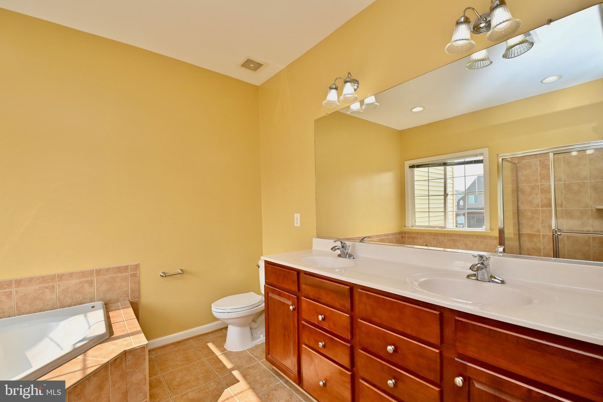 AMBERLEIGH - Residential