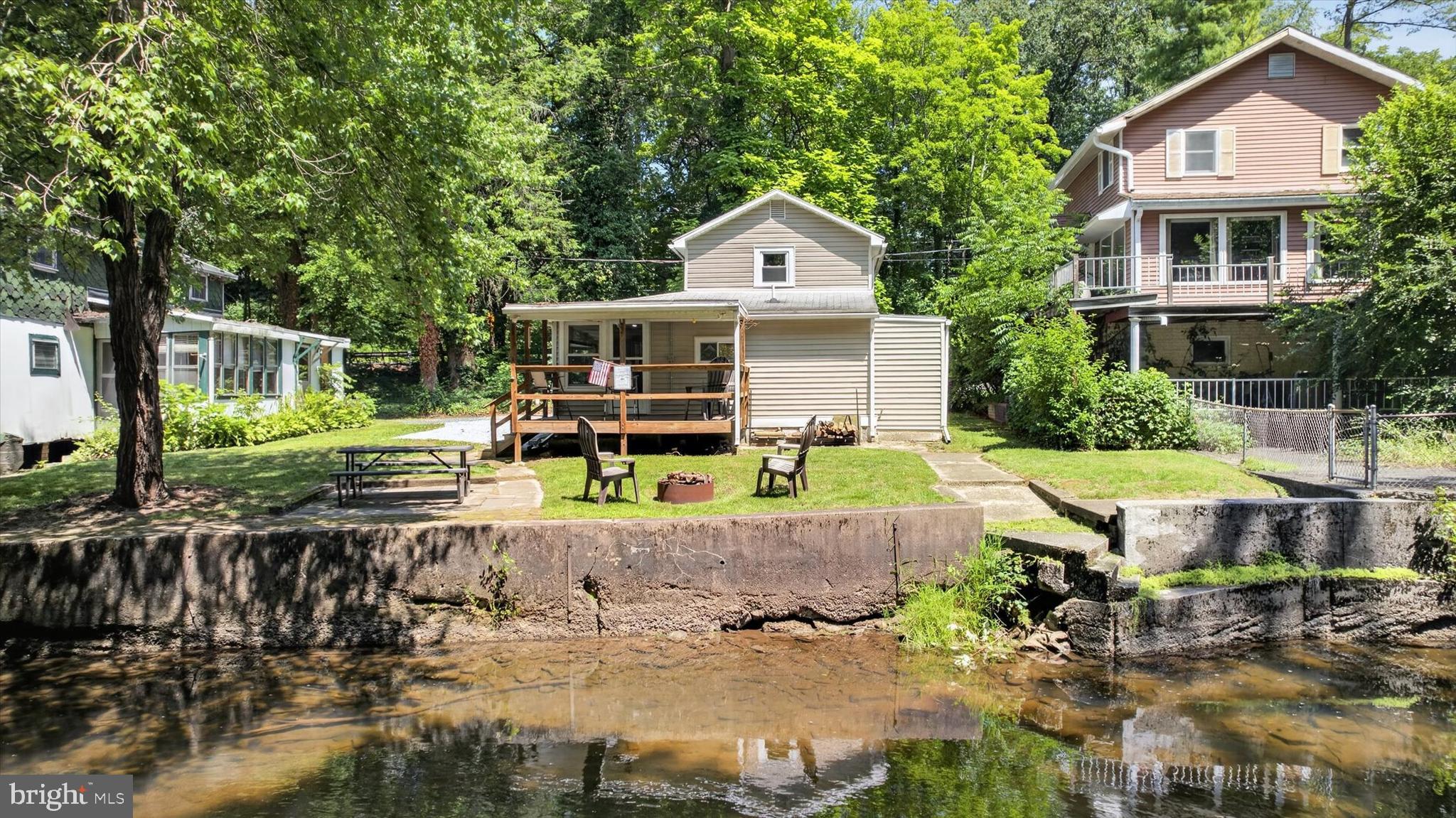 1291 STONE GLEN ROAD