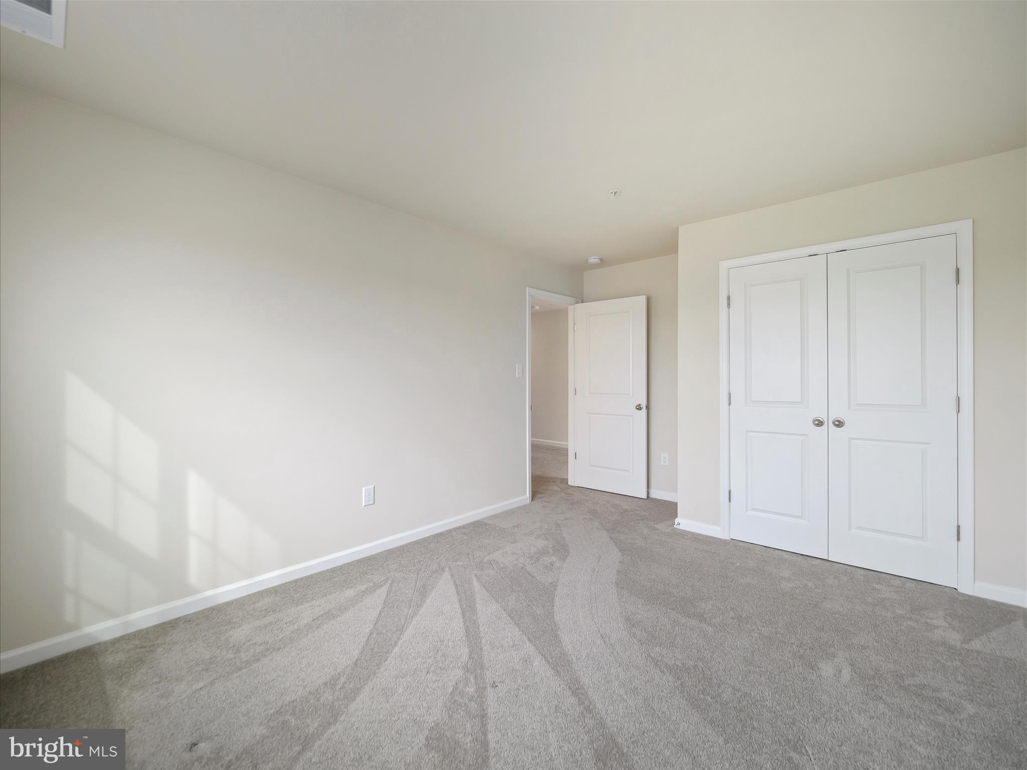 ELMWOOD FARM - Residential