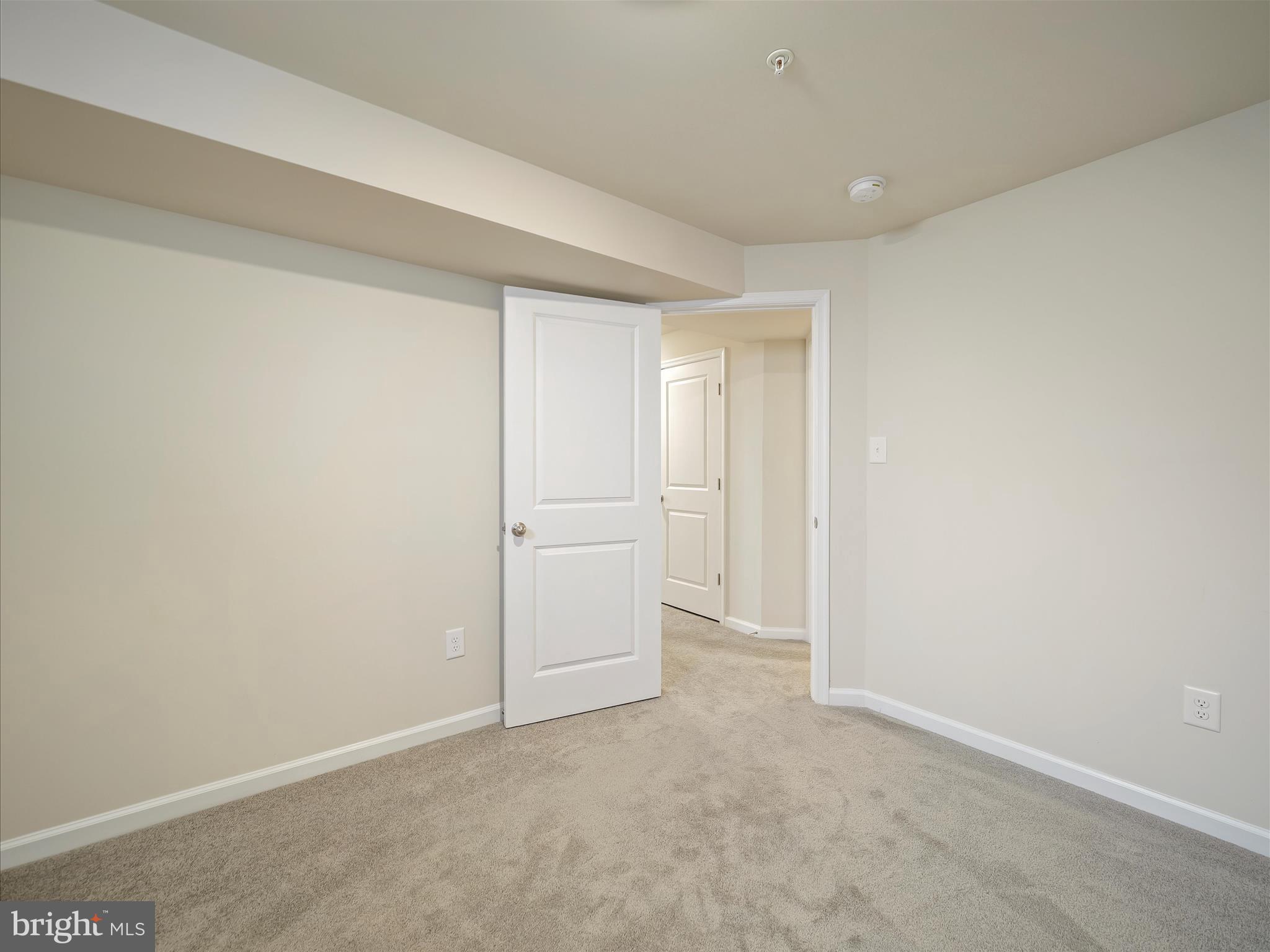 ELMWOOD FARM - Residential