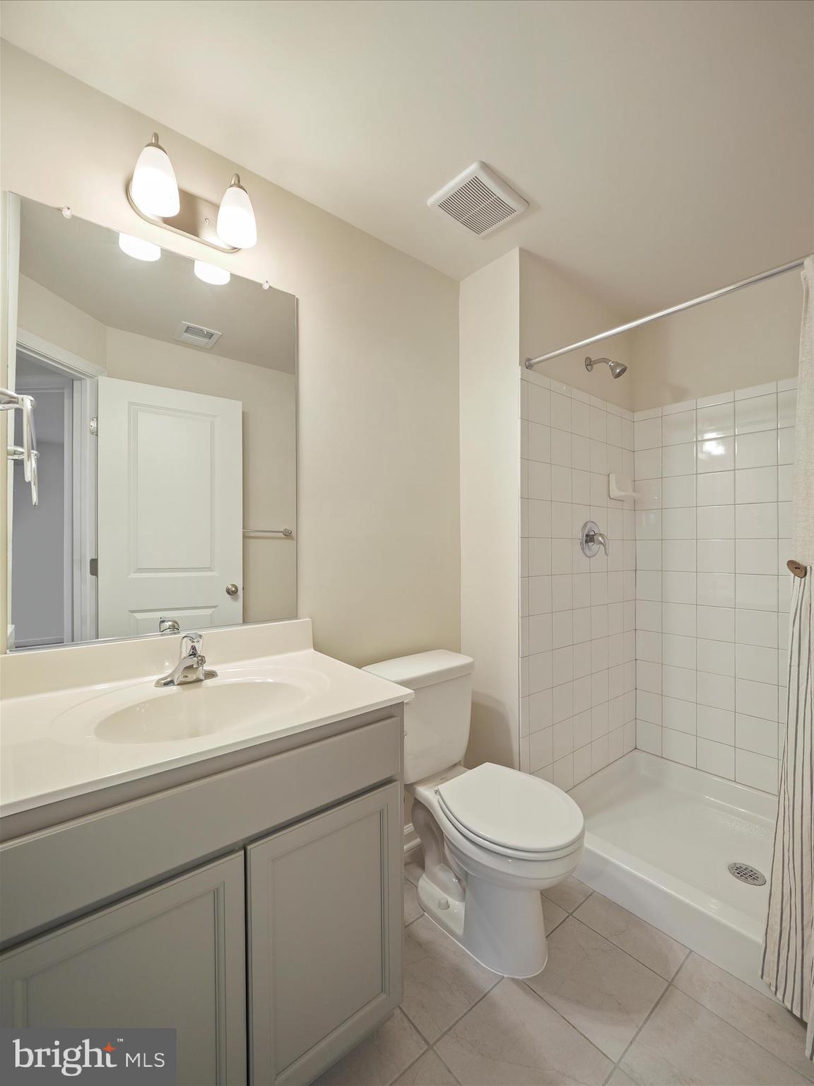 ELMWOOD FARM - Residential