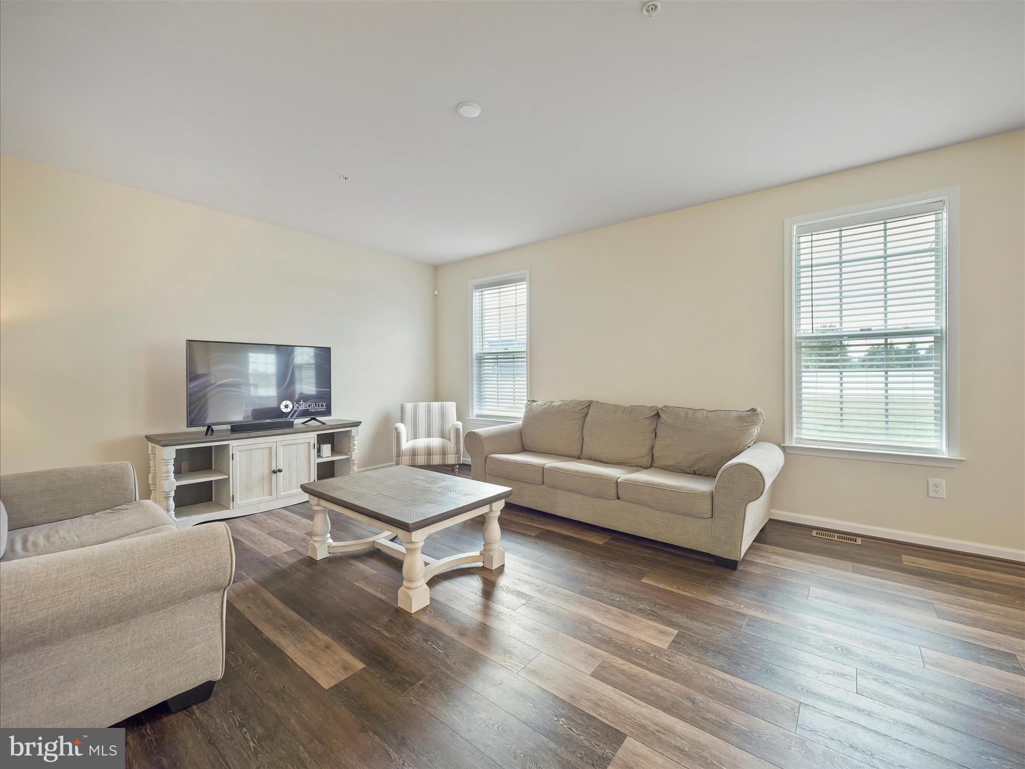 ELMWOOD FARM - Residential