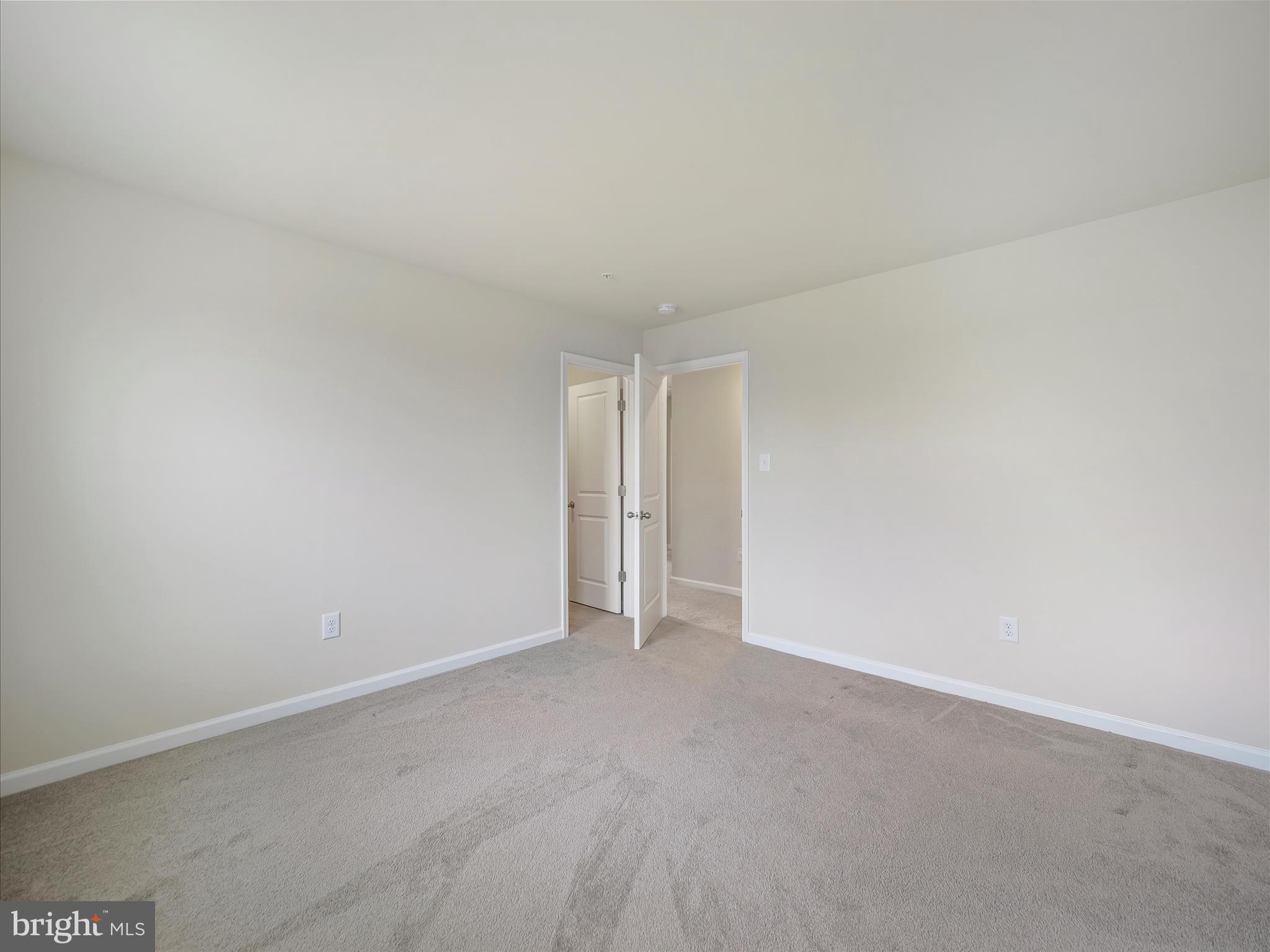 ELMWOOD FARM - Residential