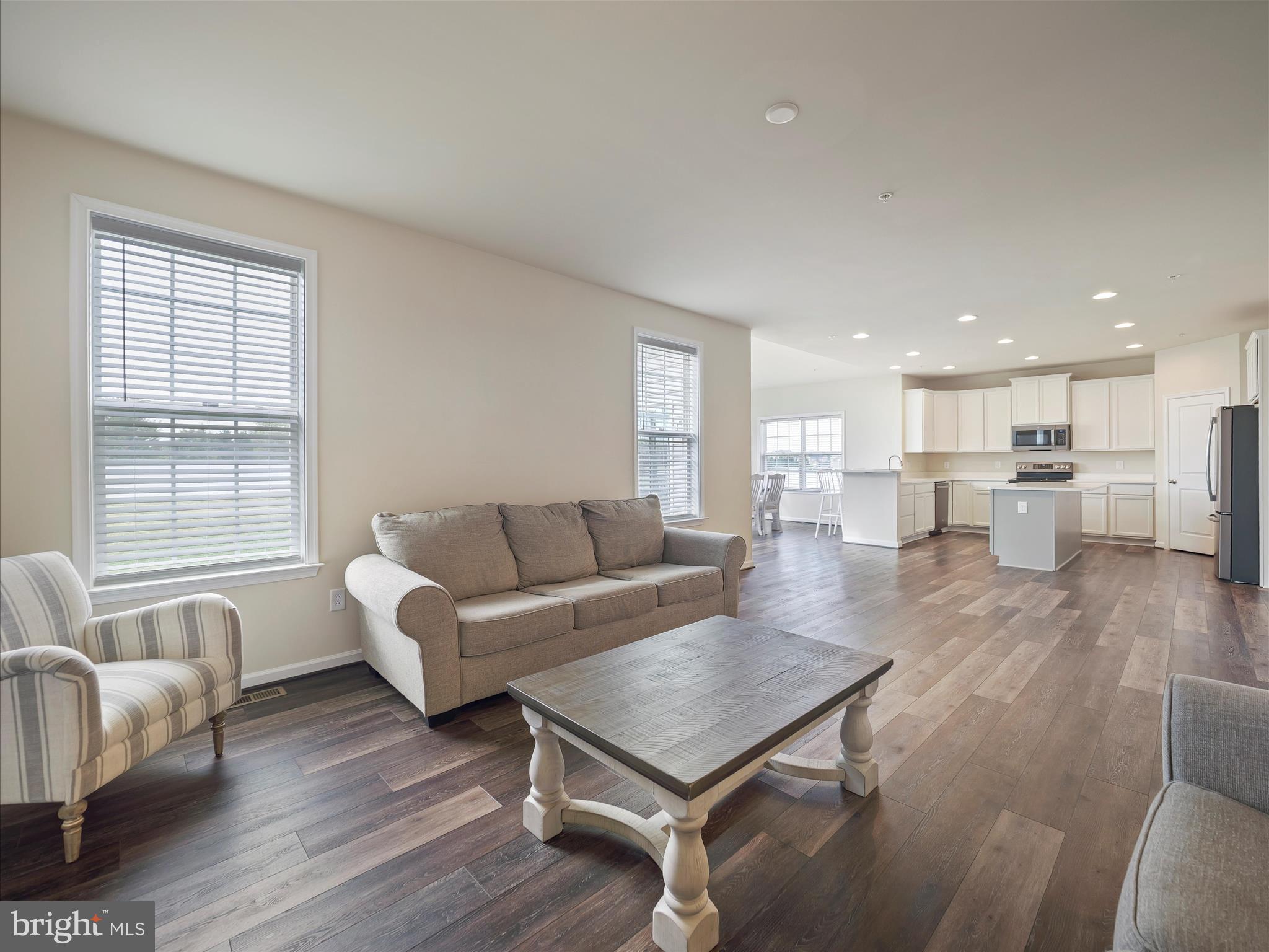 ELMWOOD FARM - Residential