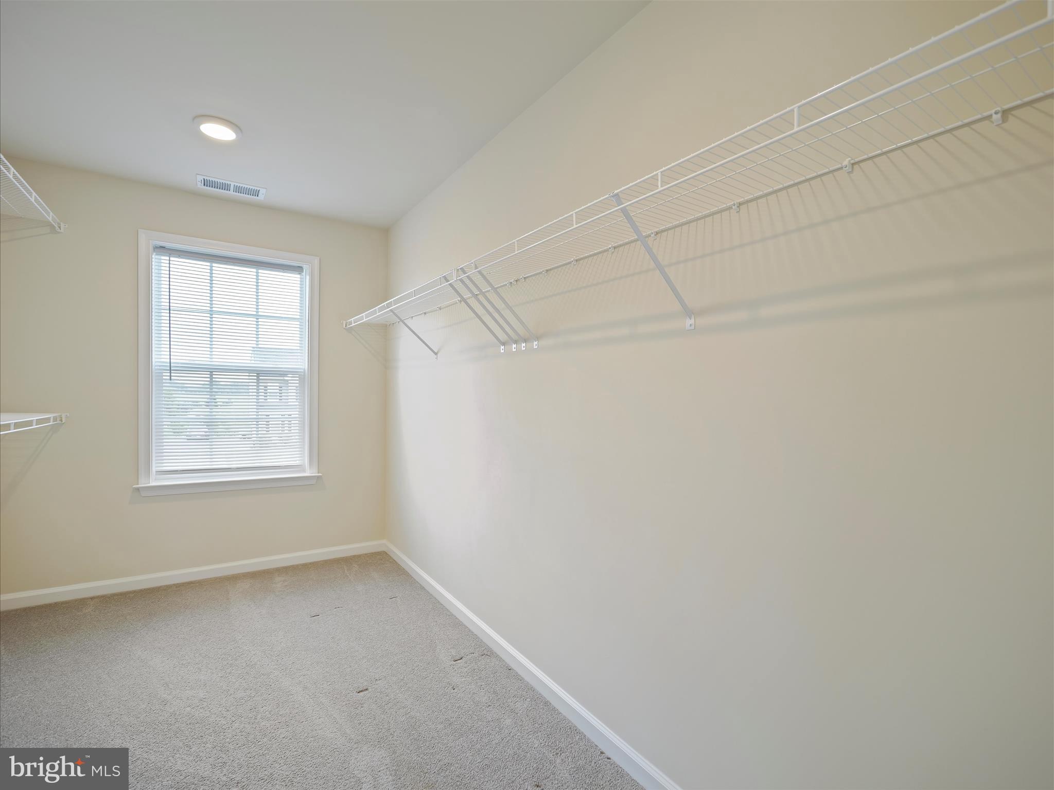 ELMWOOD FARM - Residential