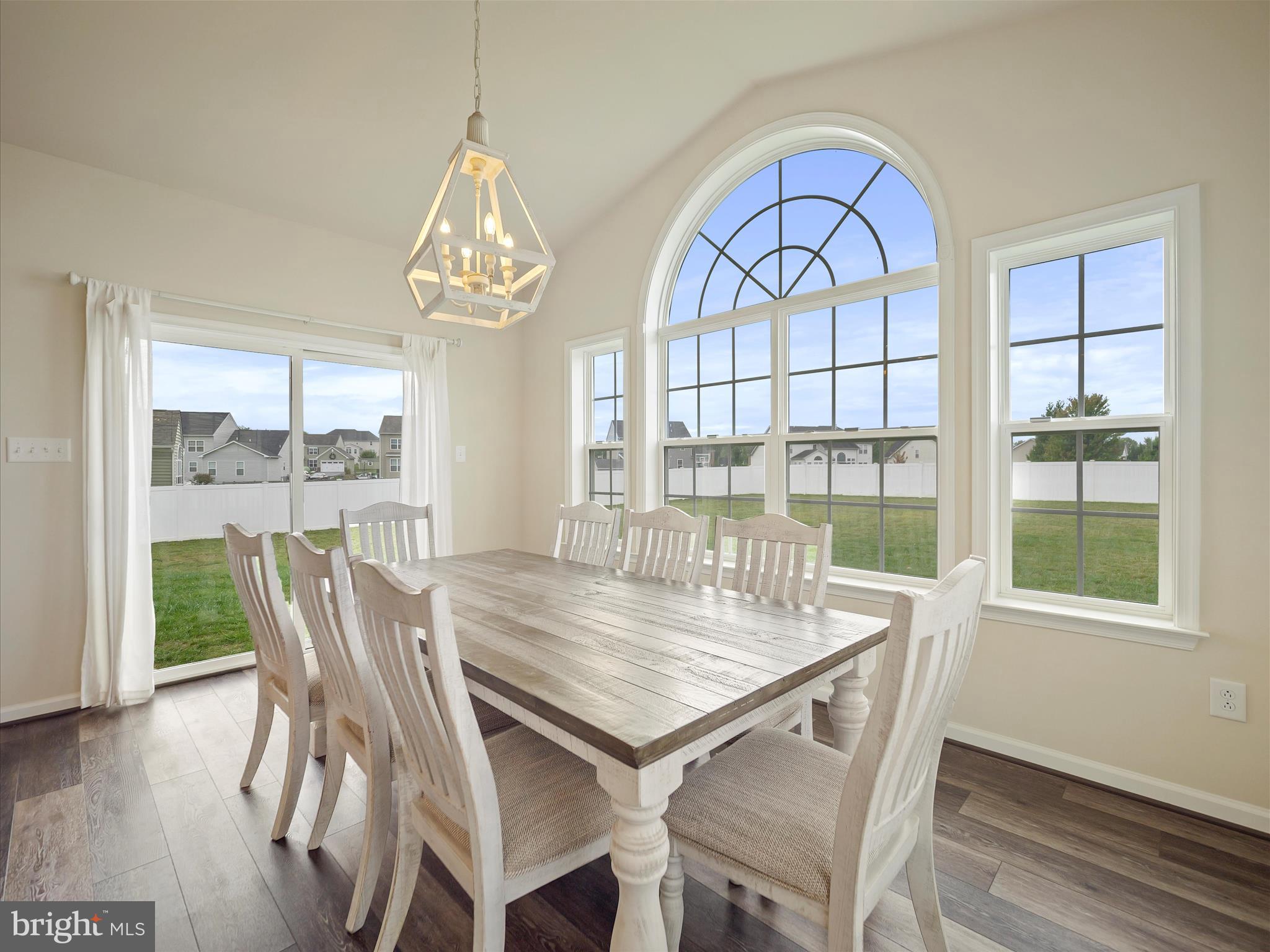 ELMWOOD FARM - Residential