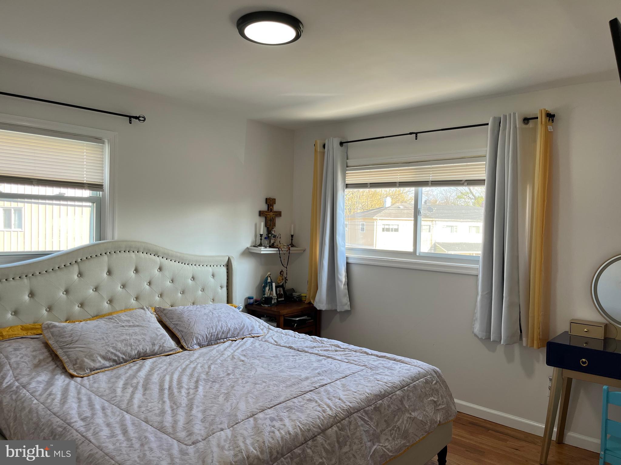 KENT VILLAGE - Residential