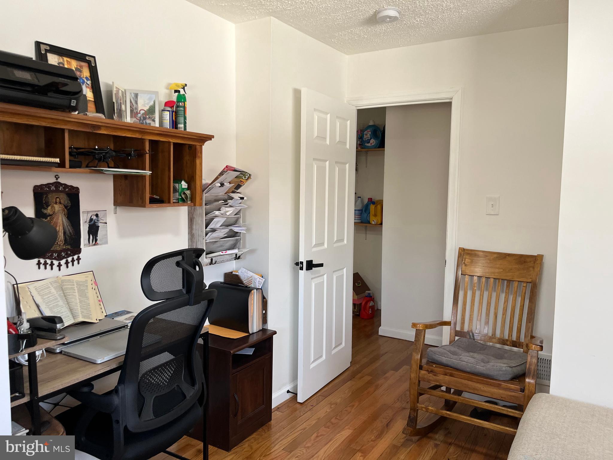 KENT VILLAGE - Residential