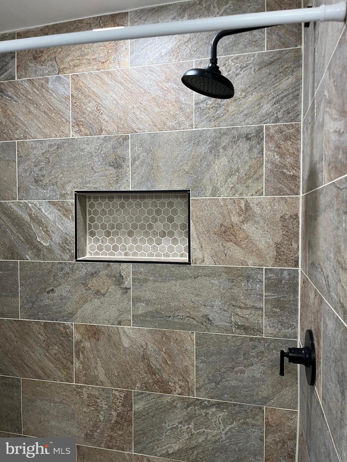 KENT VILLAGE - Residential