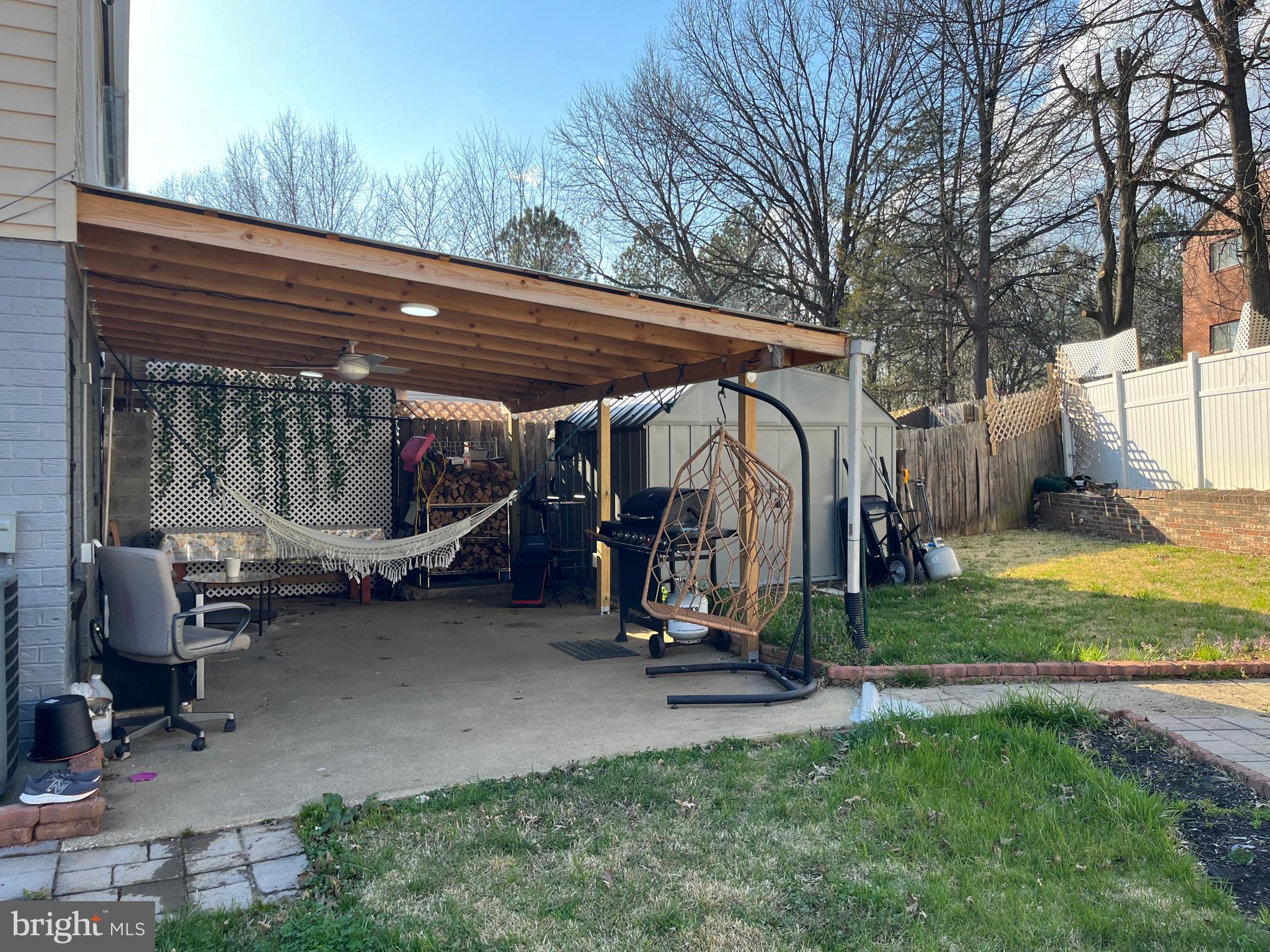 KENT VILLAGE - Residential