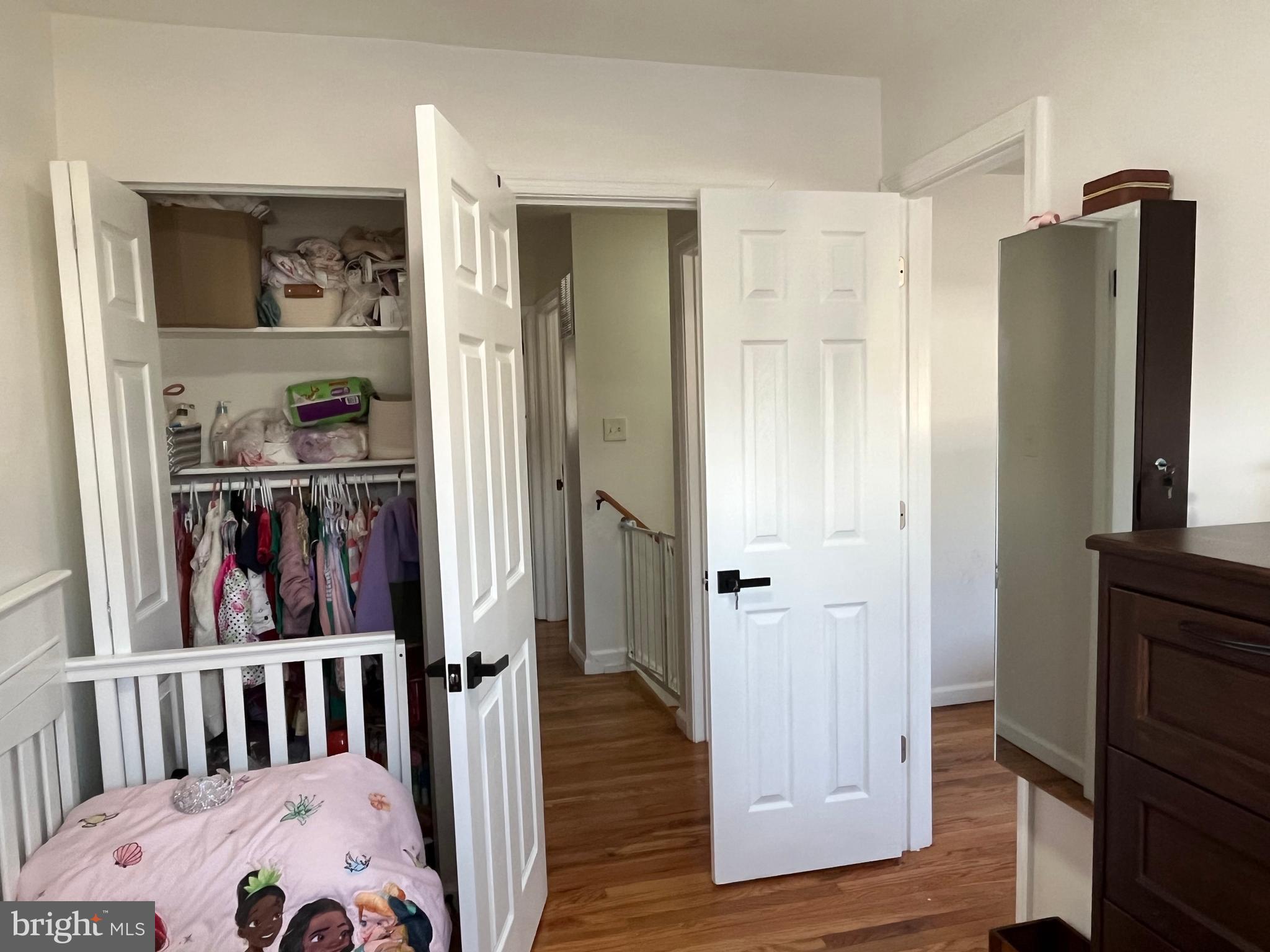 KENT VILLAGE - Residential