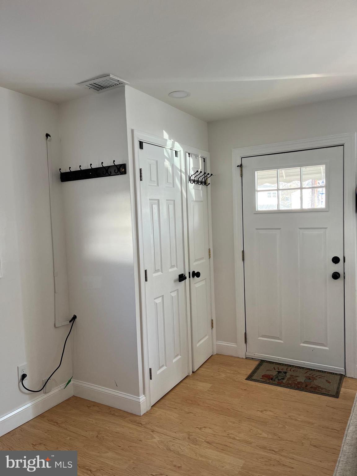 KENT VILLAGE - Residential