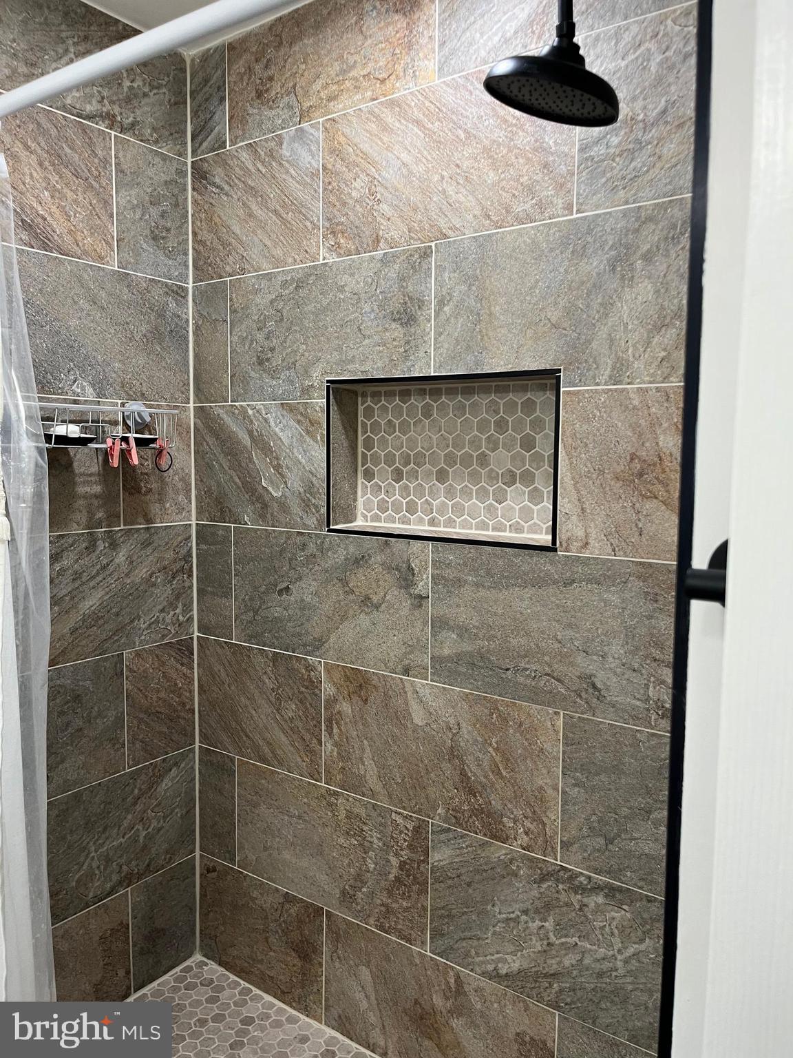 KENT VILLAGE - Residential