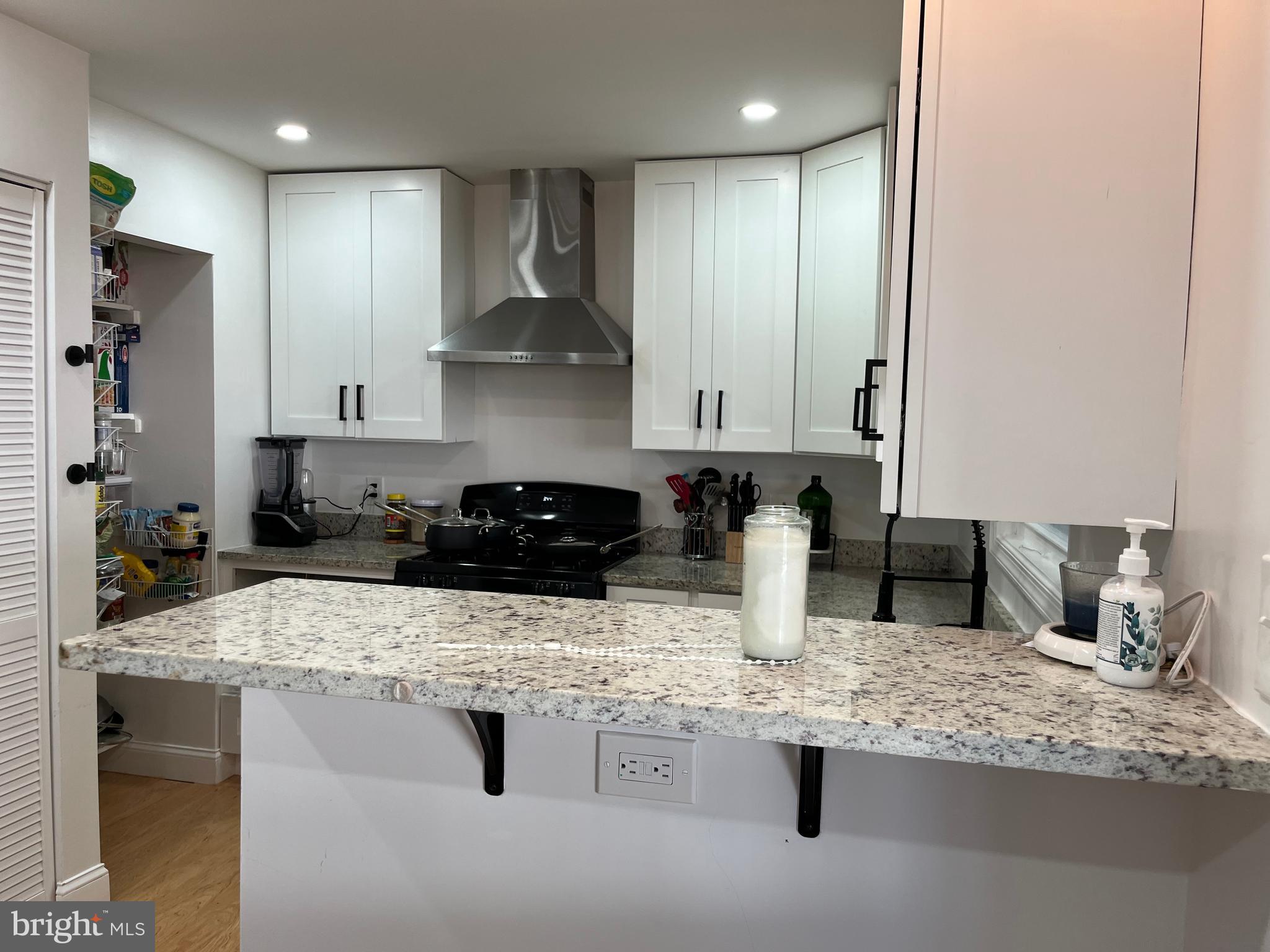 KENT VILLAGE - Residential