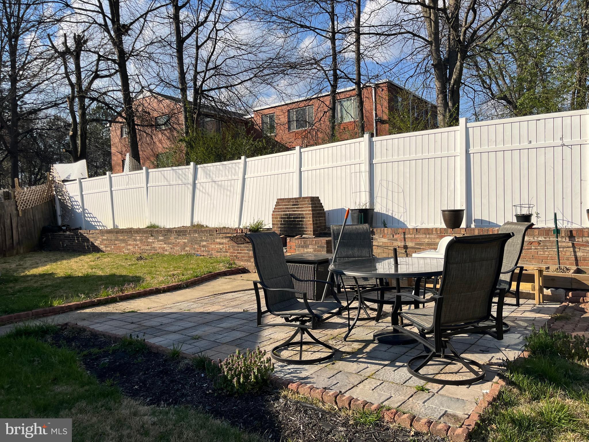 KENT VILLAGE - Residential