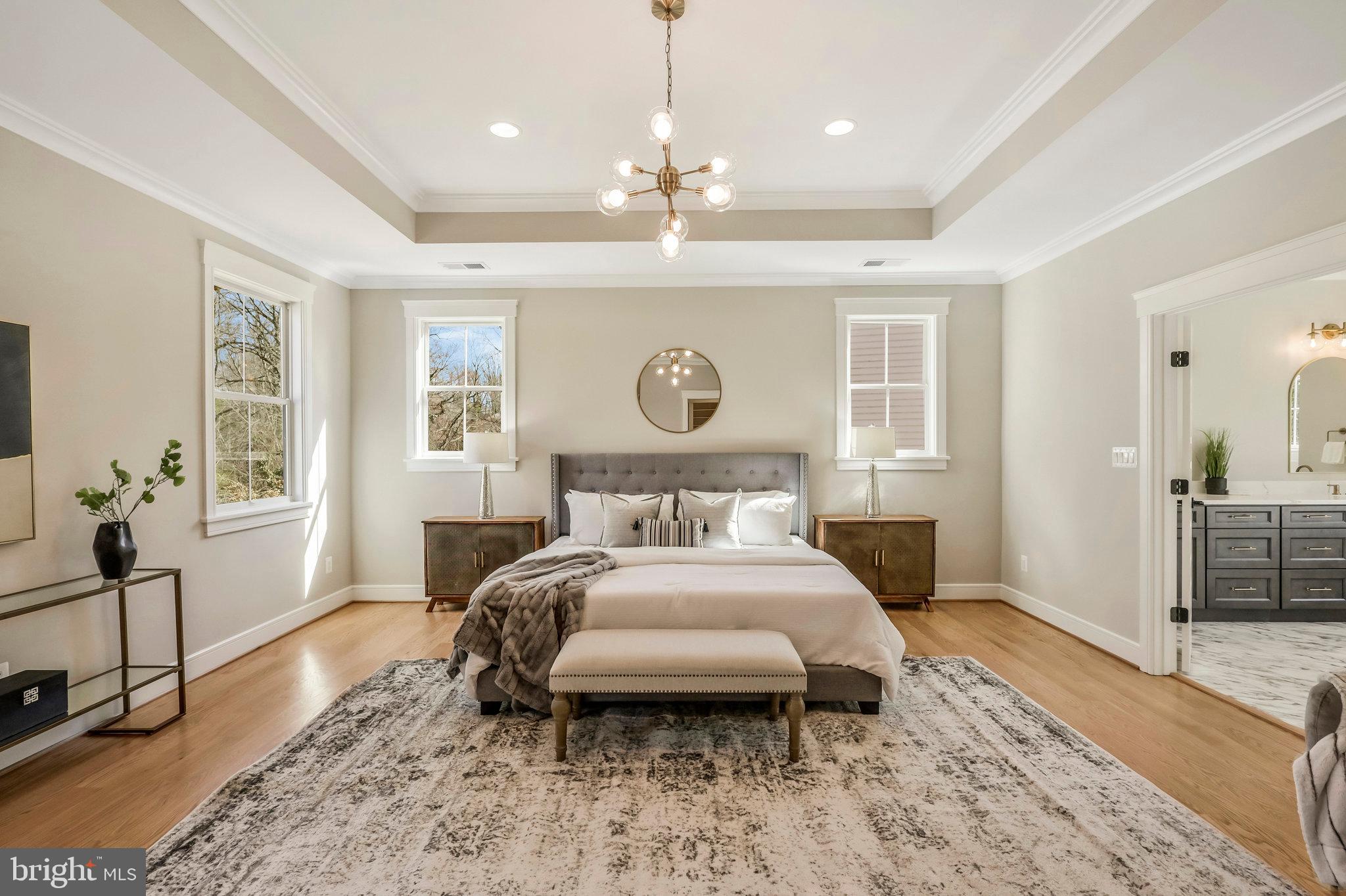 WESTHAMPTON - Residential