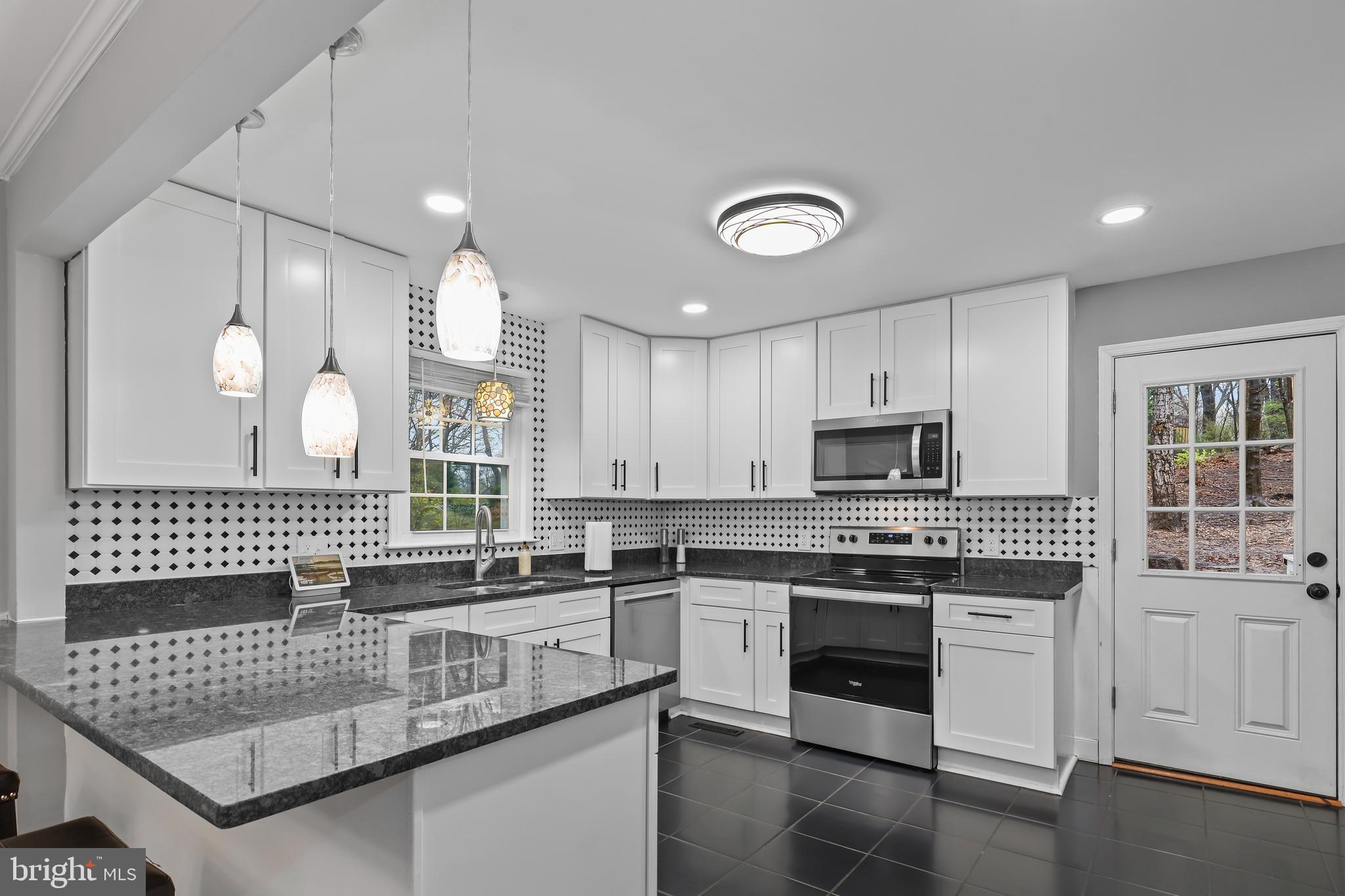 HEATHERSTONE - Residential