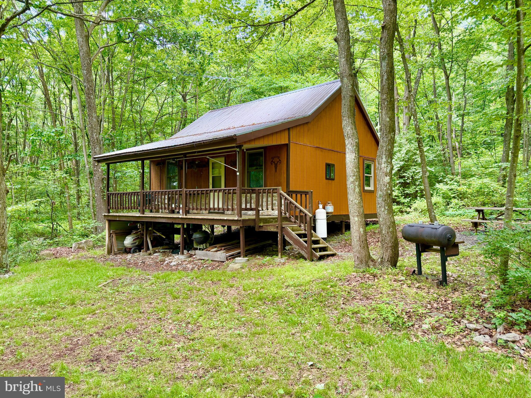 190 THUNDER ROCK ROAD