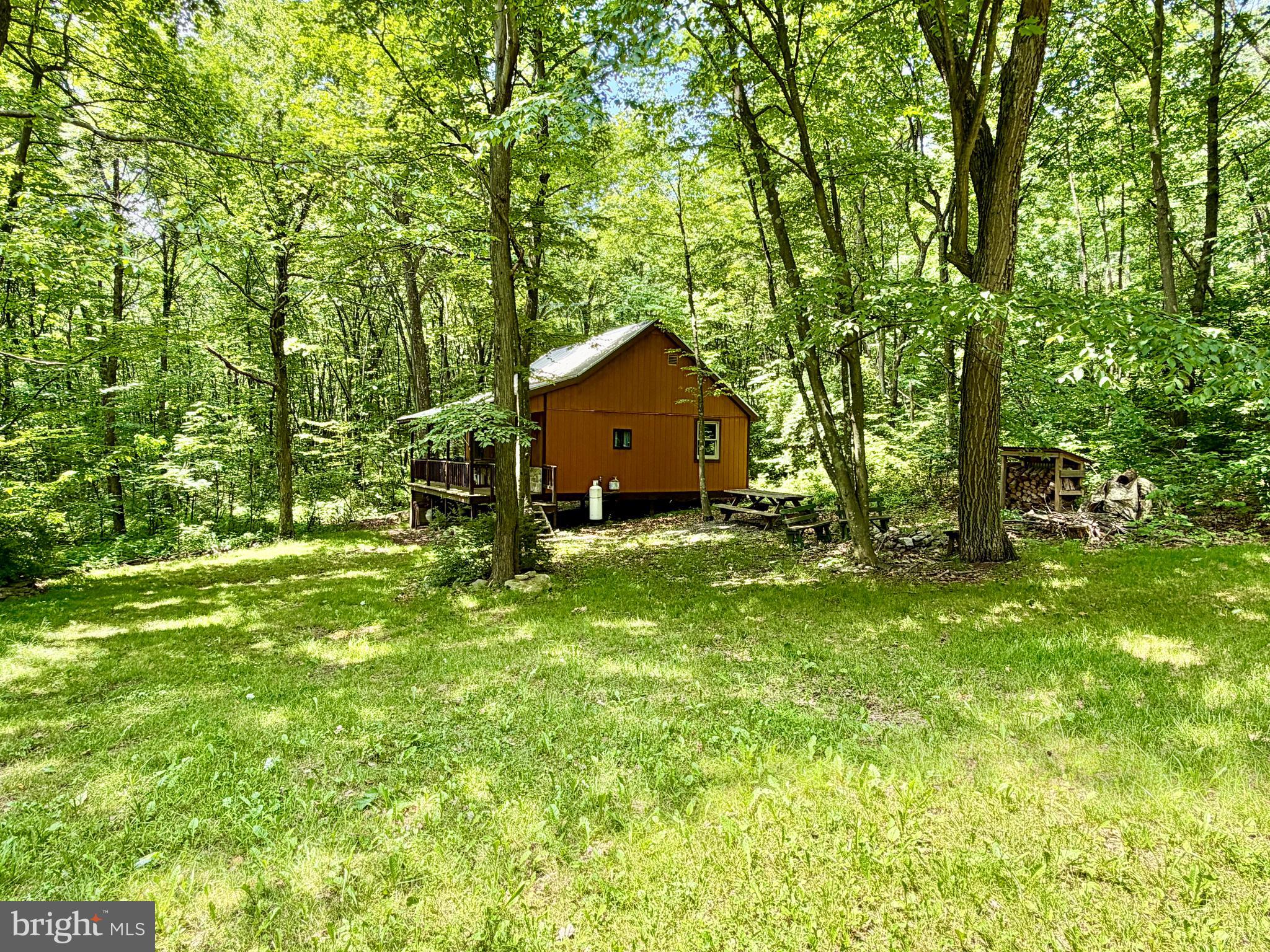 190 THUNDER ROCK ROAD