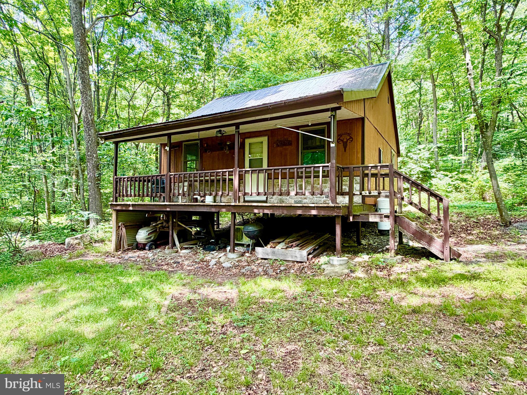 190 THUNDER ROCK ROAD