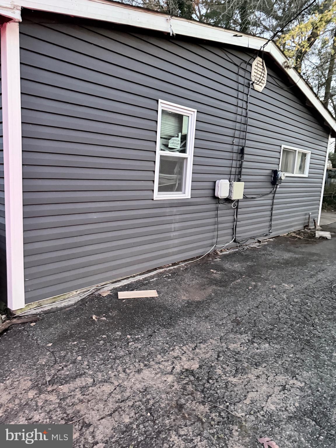 513 FOSTER BRANCH ROAD