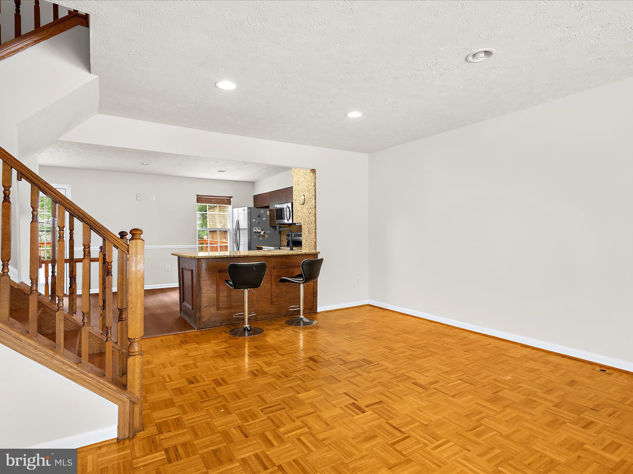 BROADVIEW/GREENS AT SMITH - Residential