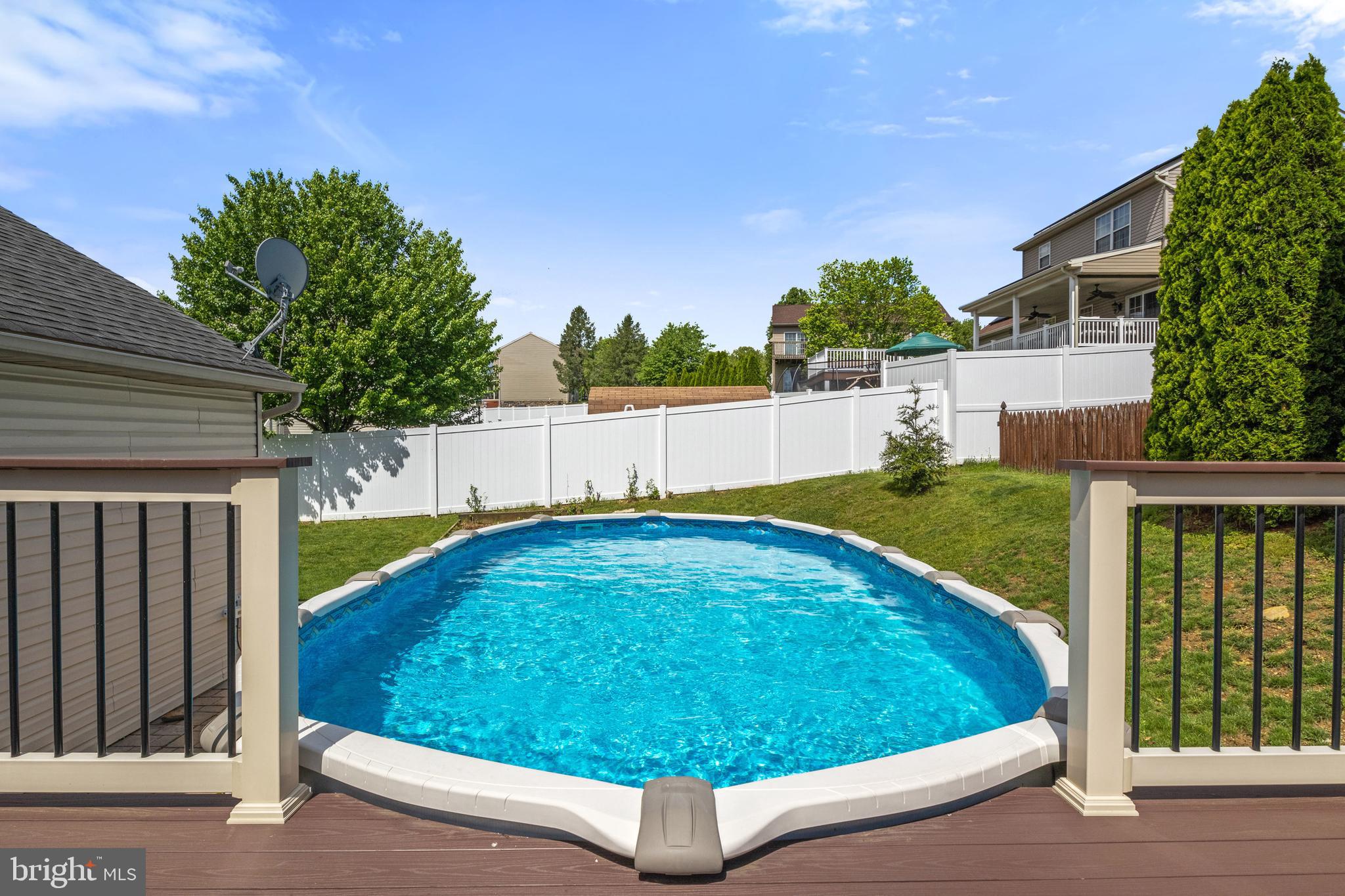 ASBURY POINTE - Residential