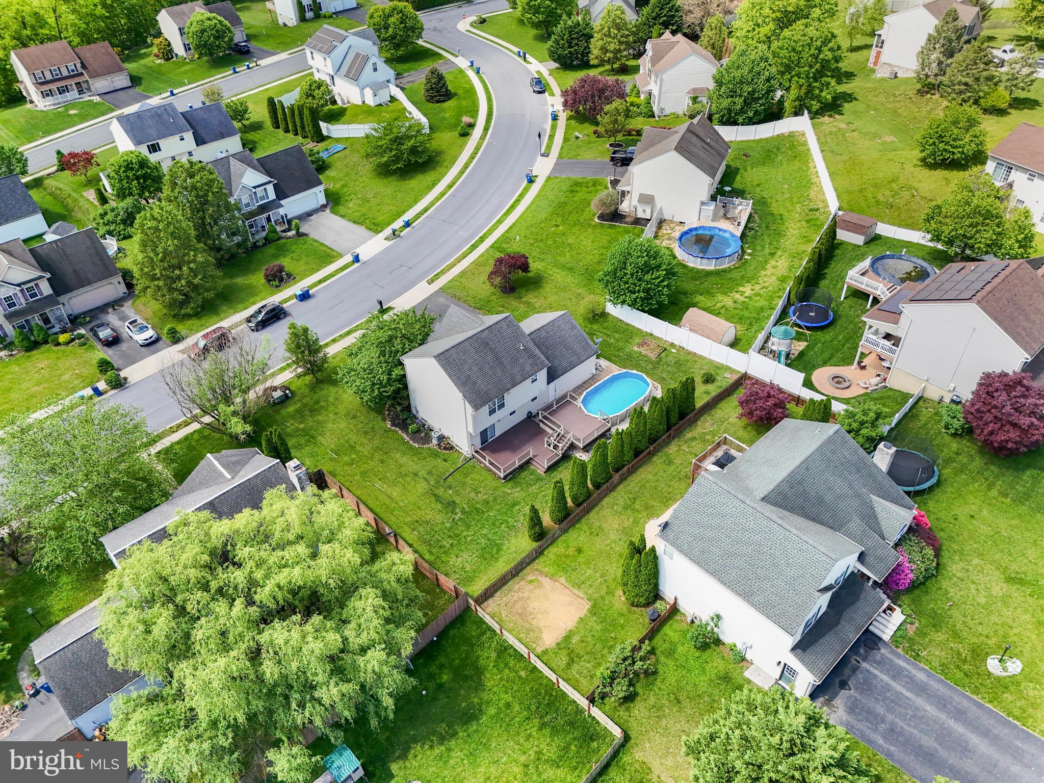 ASBURY POINTE - Residential