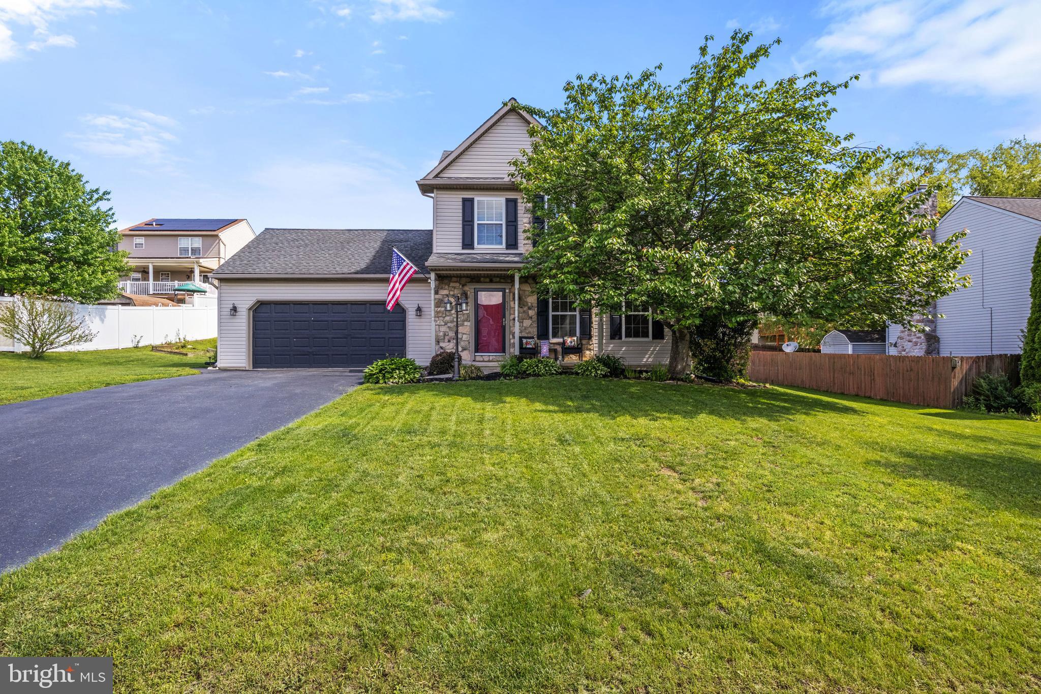 ASBURY POINTE - Residential