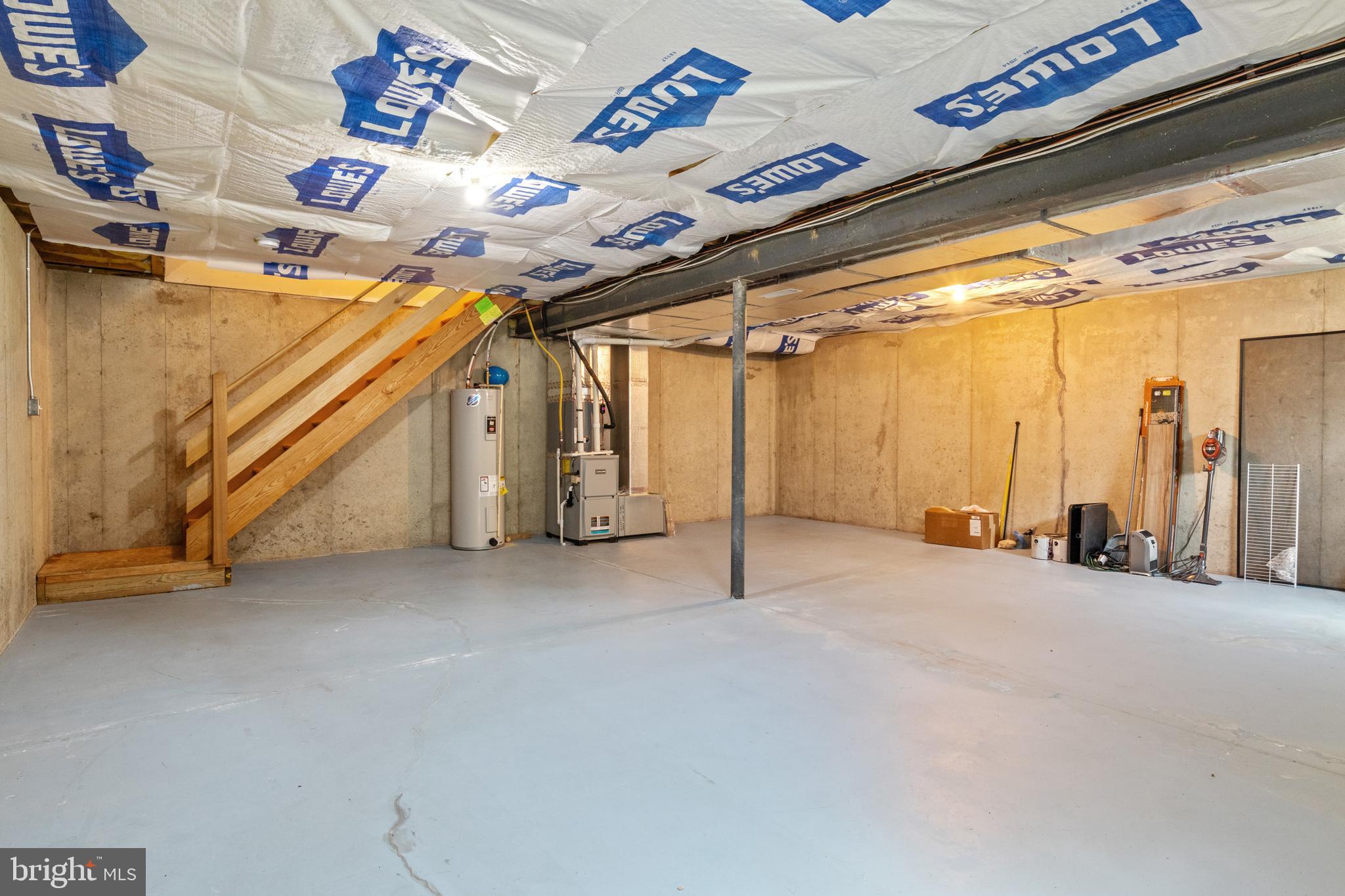 ASBURY POINTE - Residential