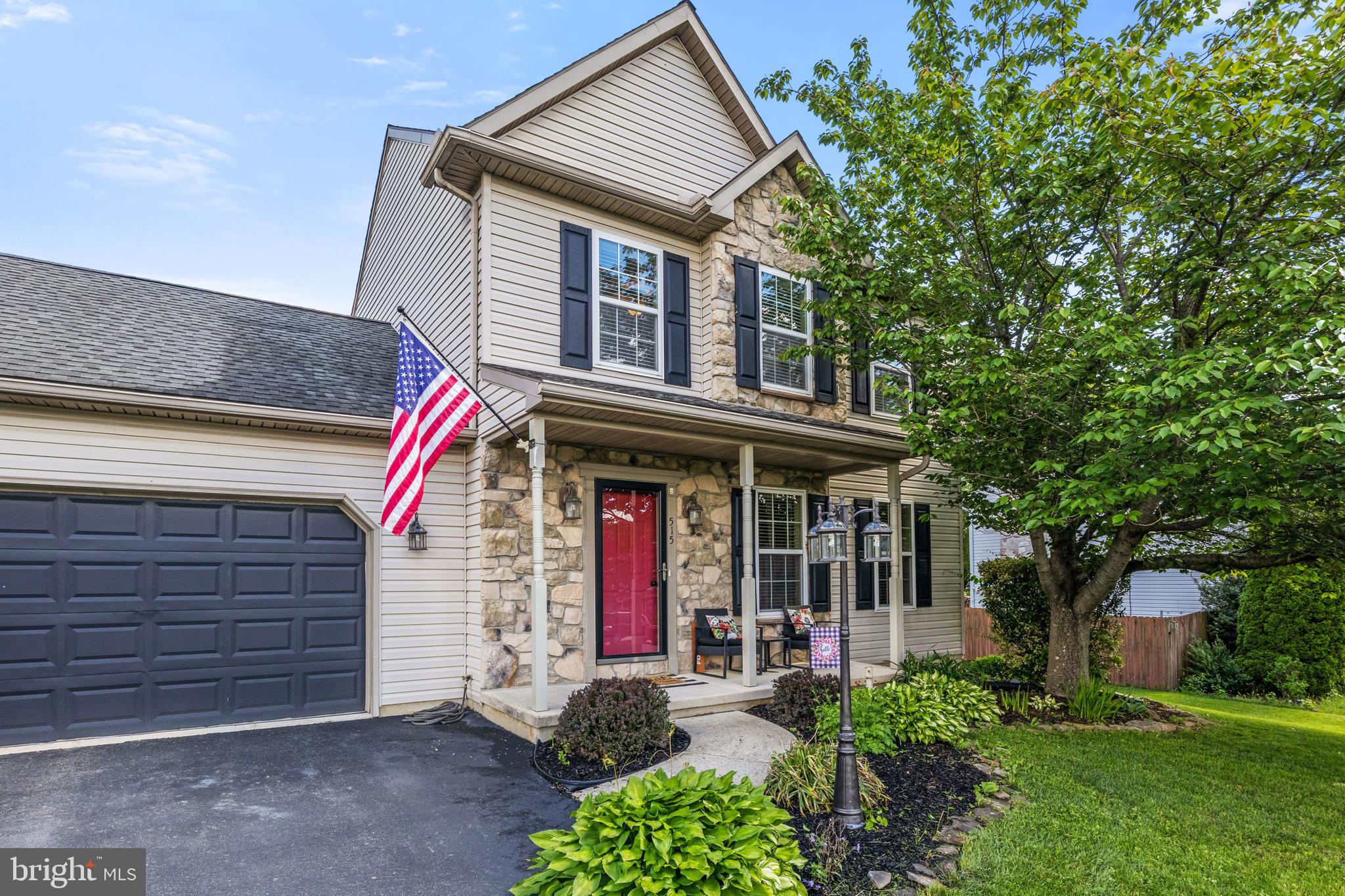 ASBURY POINTE - Residential