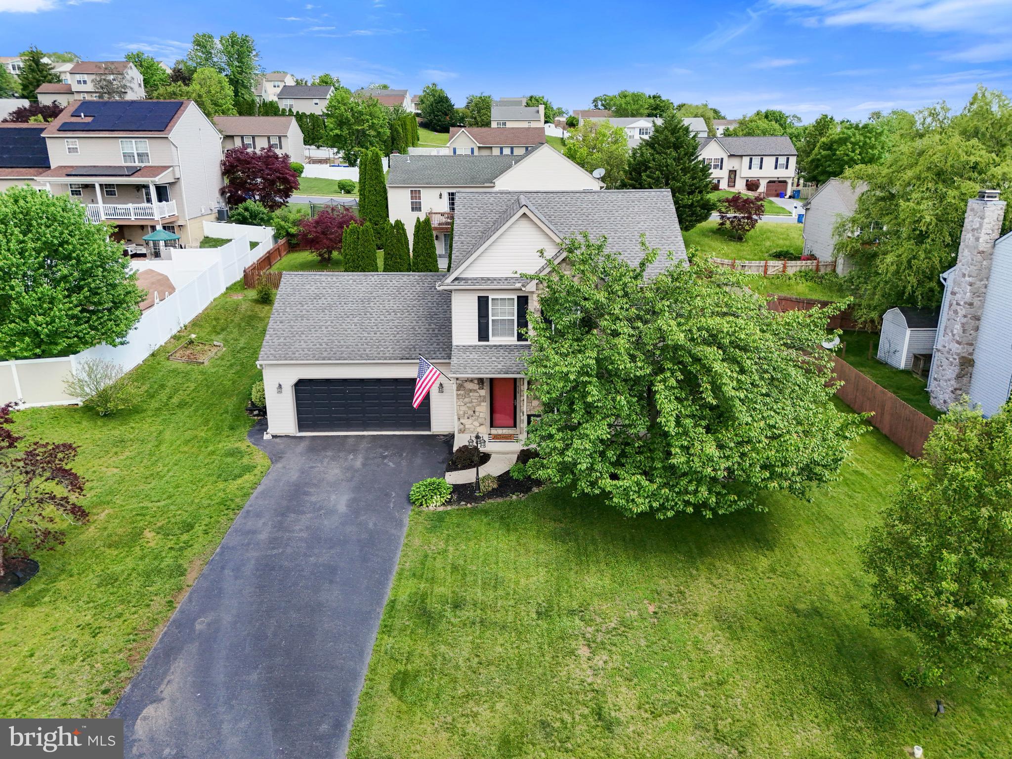 ASBURY POINTE - Residential