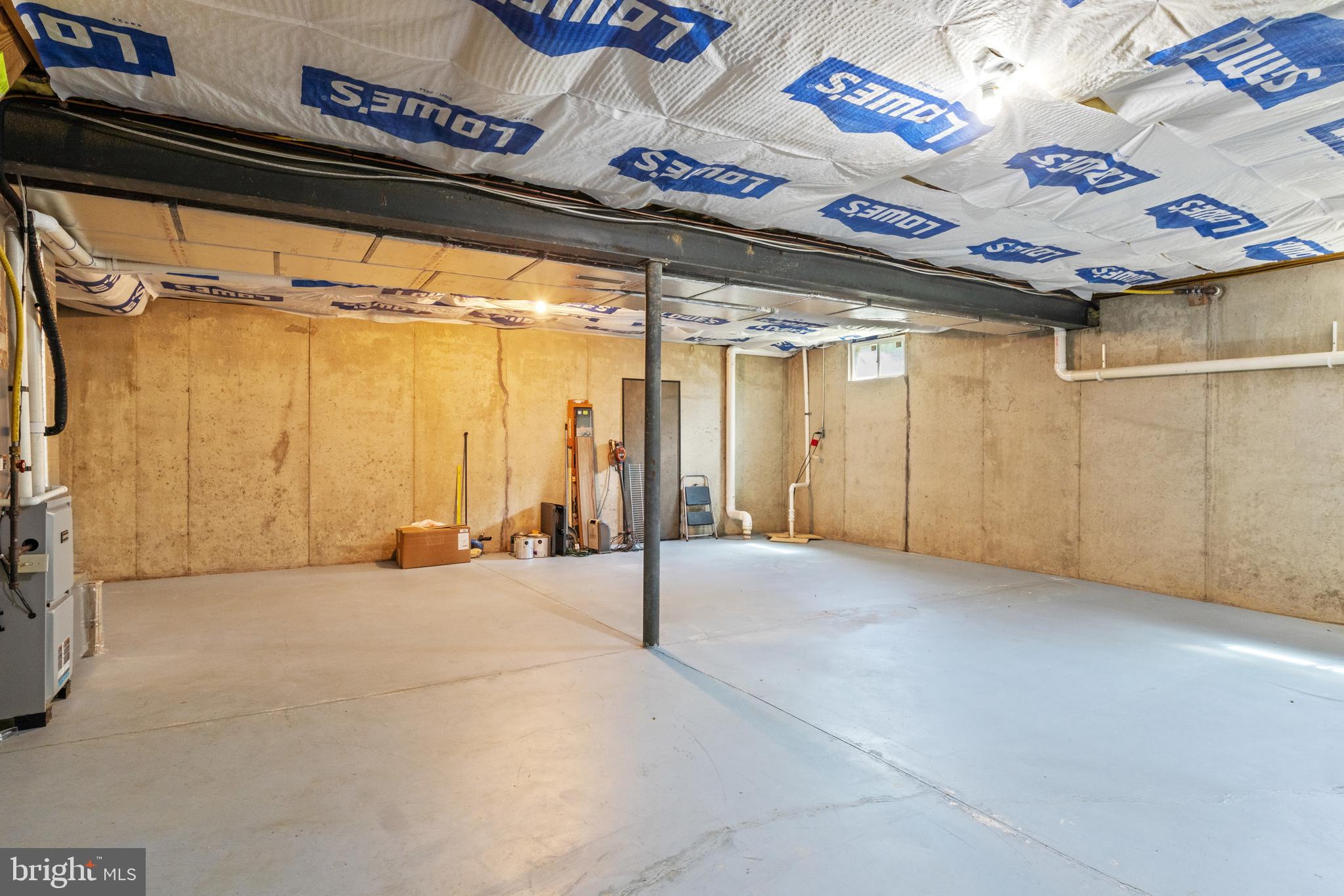 ASBURY POINTE - Residential