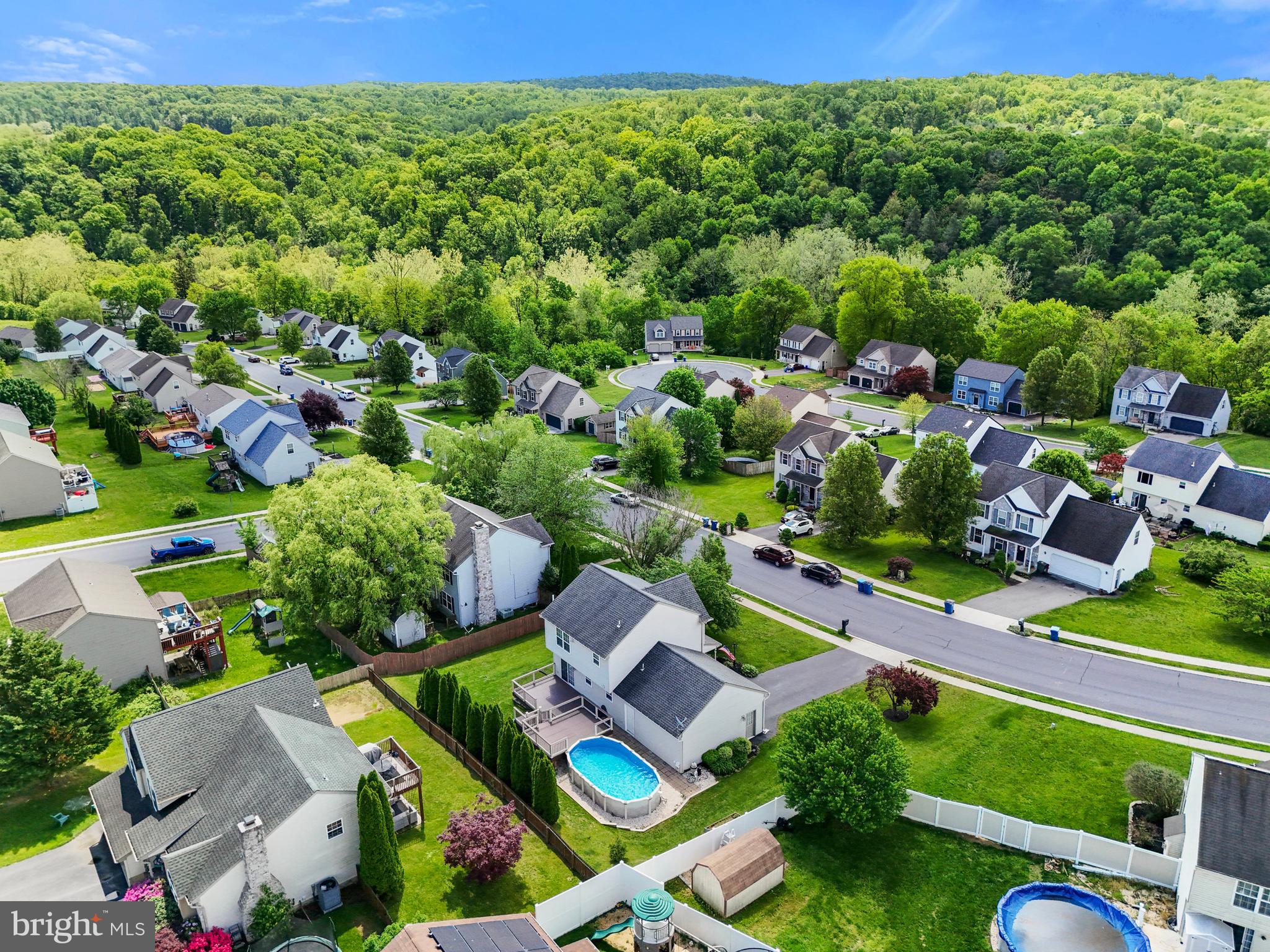 ASBURY POINTE - Residential