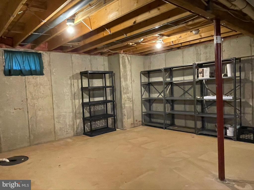 STONEGATE - Residential Lease