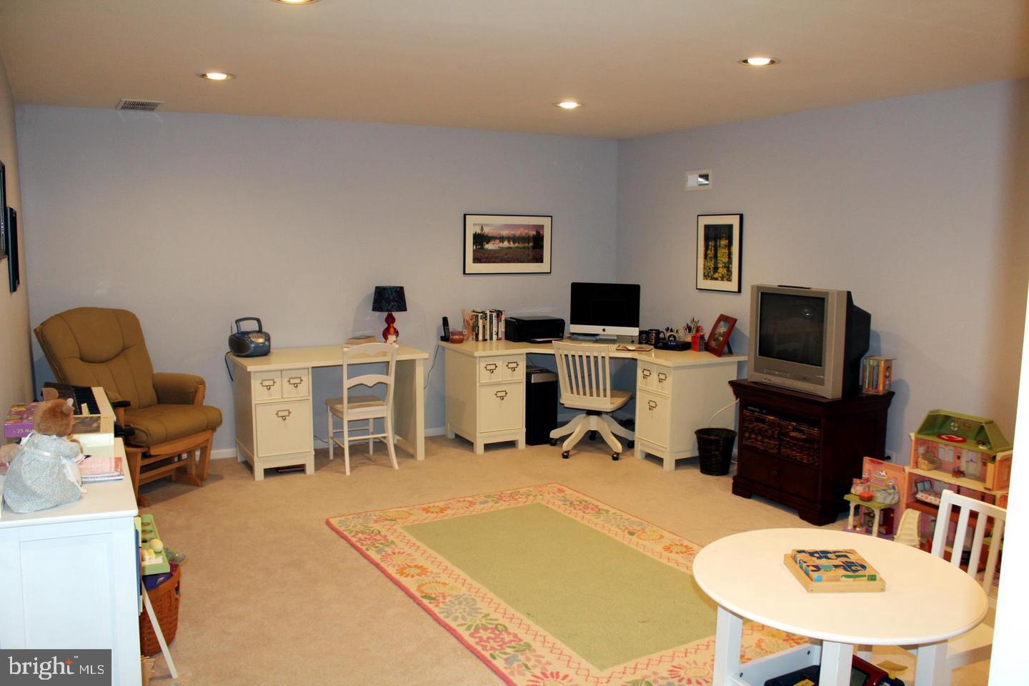 THE PRESERVE AT WYE MILLS - Residential Lease