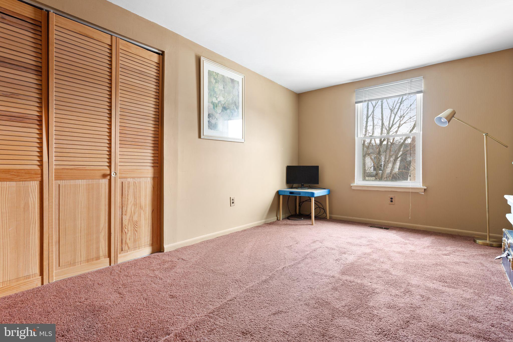 NESHAMINY VALLEY - Residential