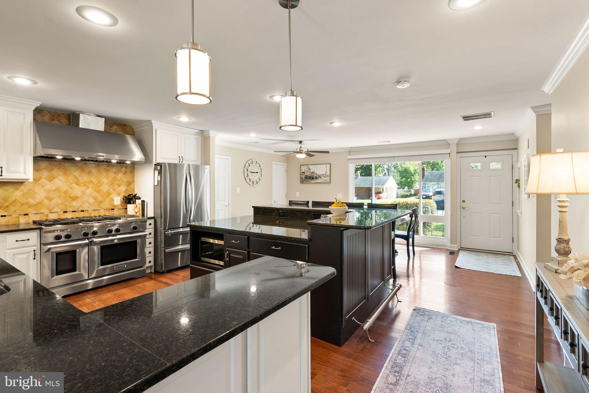 NORTH SPRINGFIELD - Residential