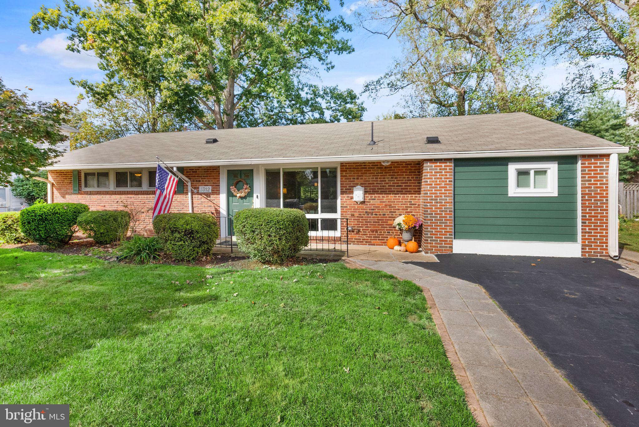 NORTH SPRINGFIELD - Residential