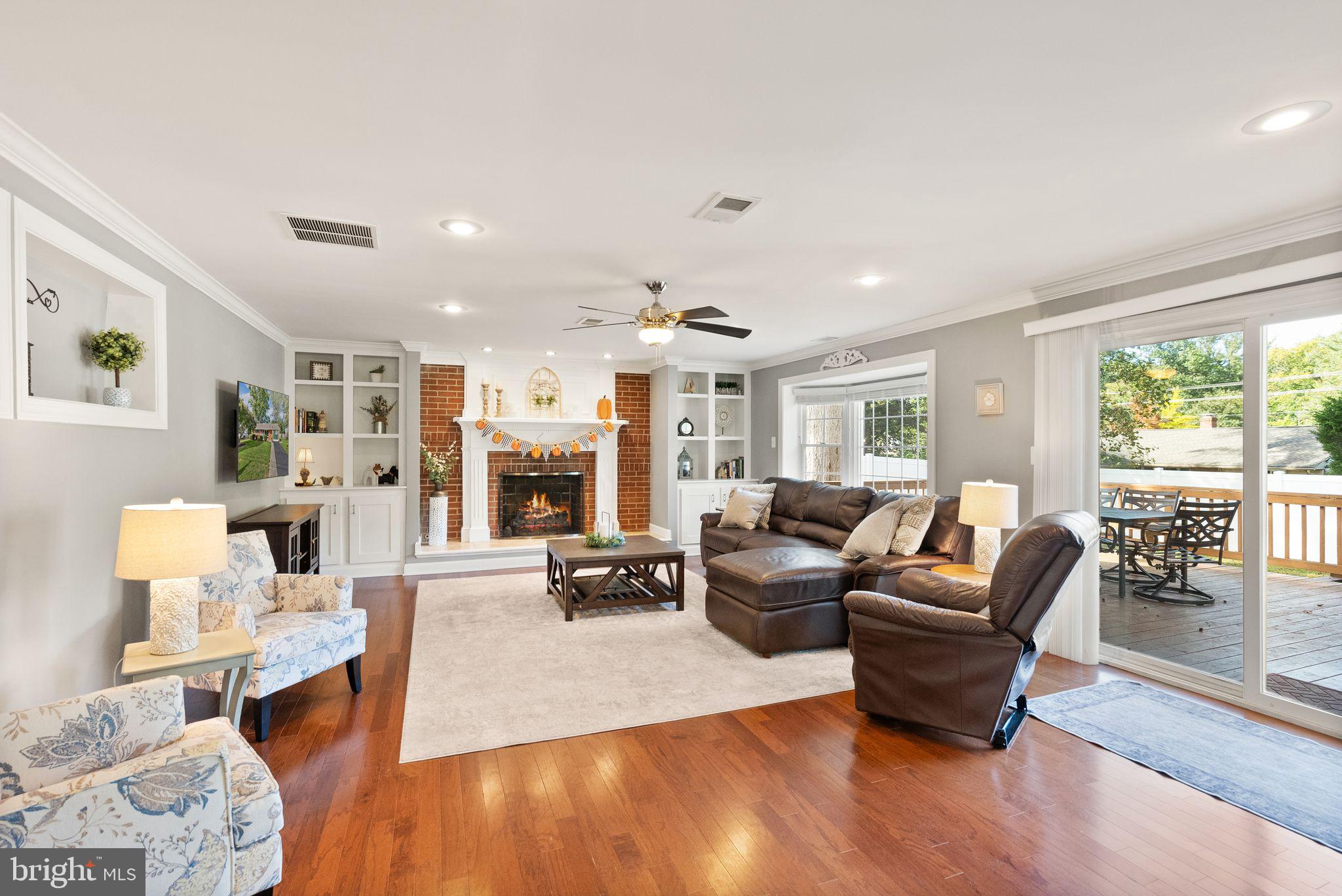 NORTH SPRINGFIELD - Residential