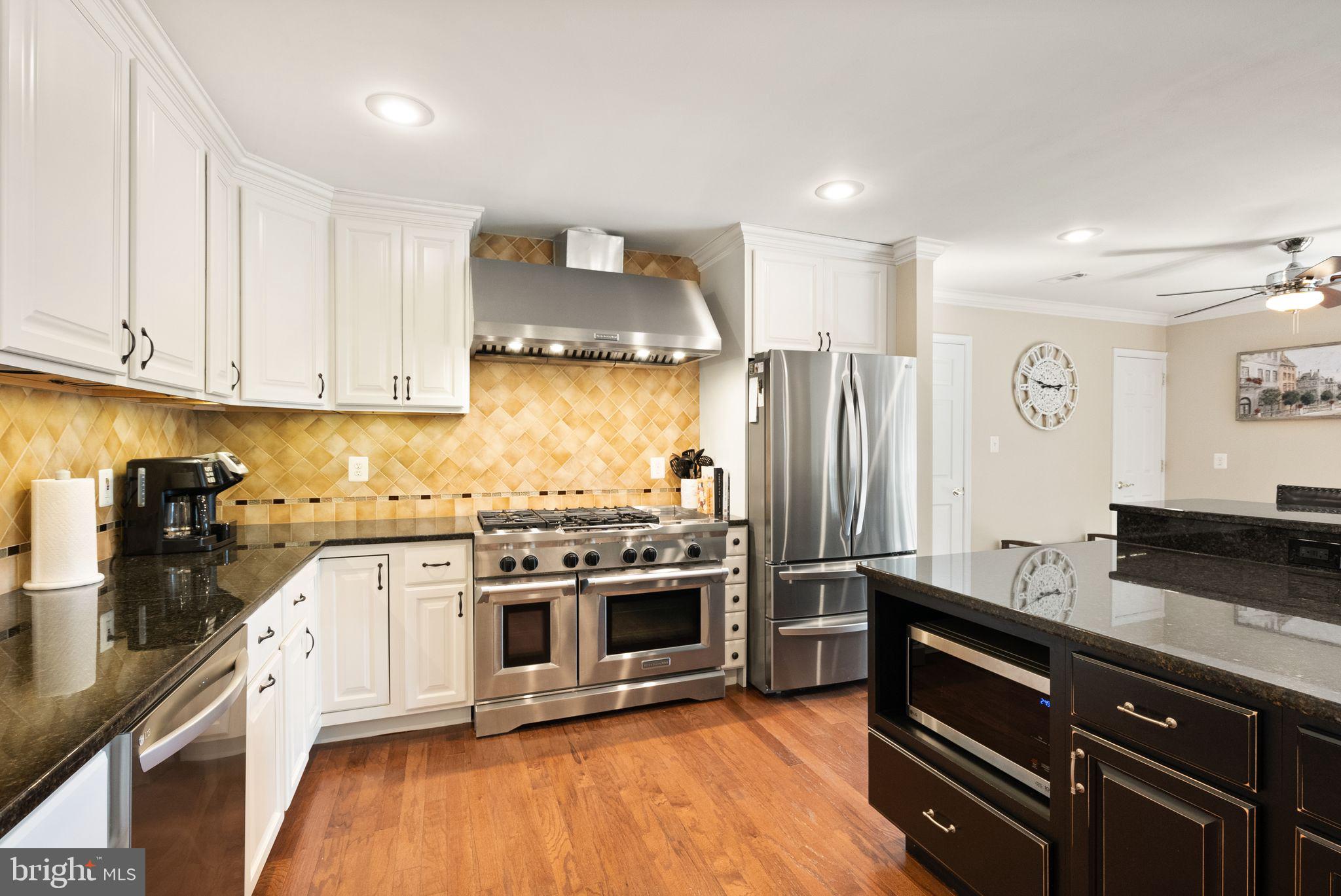 NORTH SPRINGFIELD - Residential