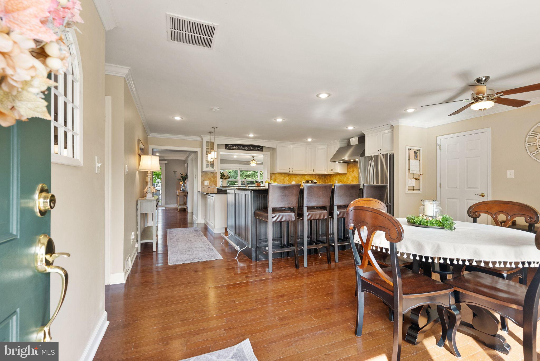 NORTH SPRINGFIELD - Residential