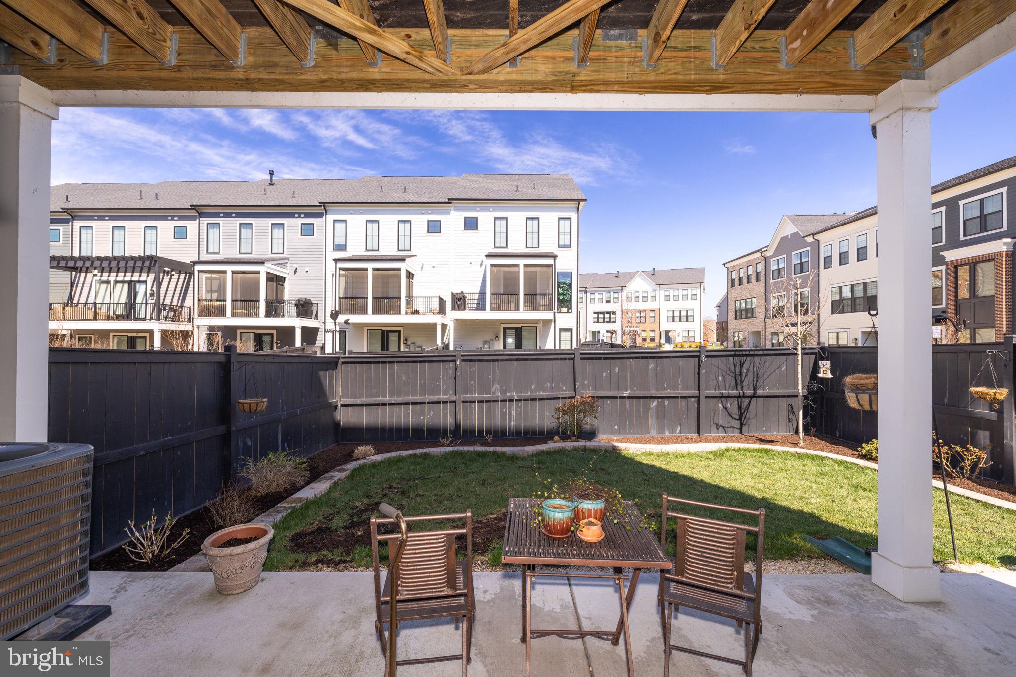 BELMONT BAY - Residential