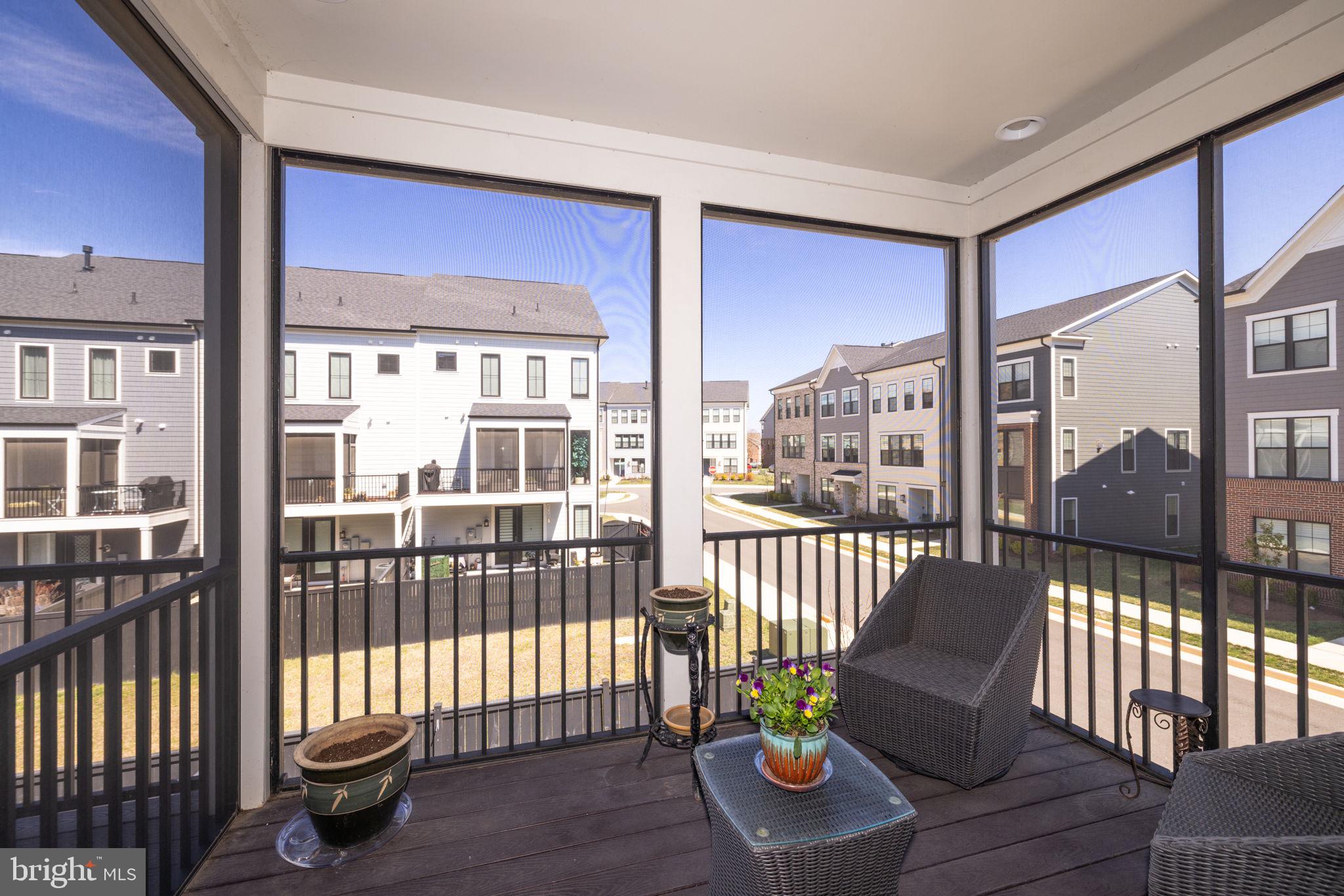 BELMONT BAY - Residential