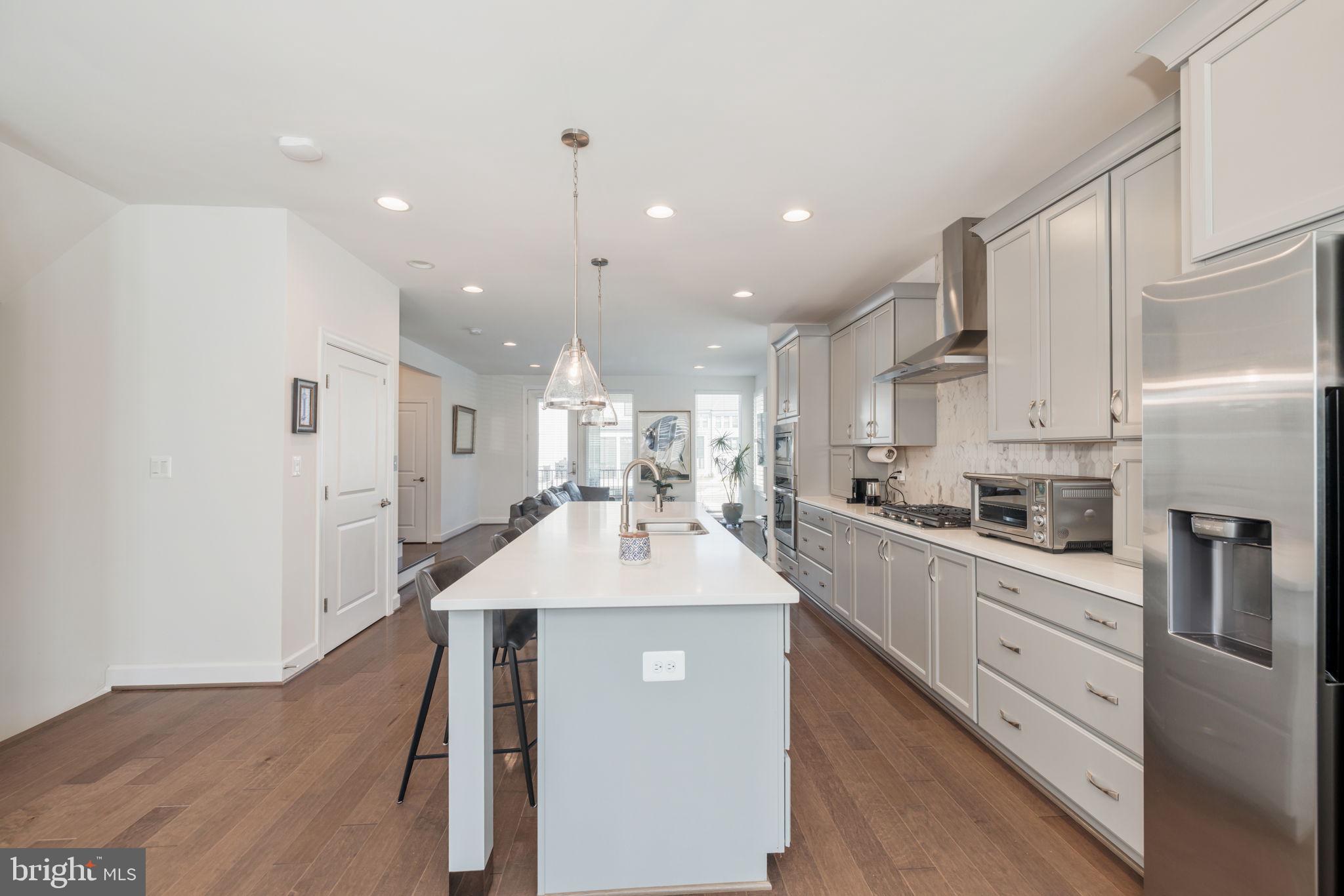 BELMONT BAY - Residential