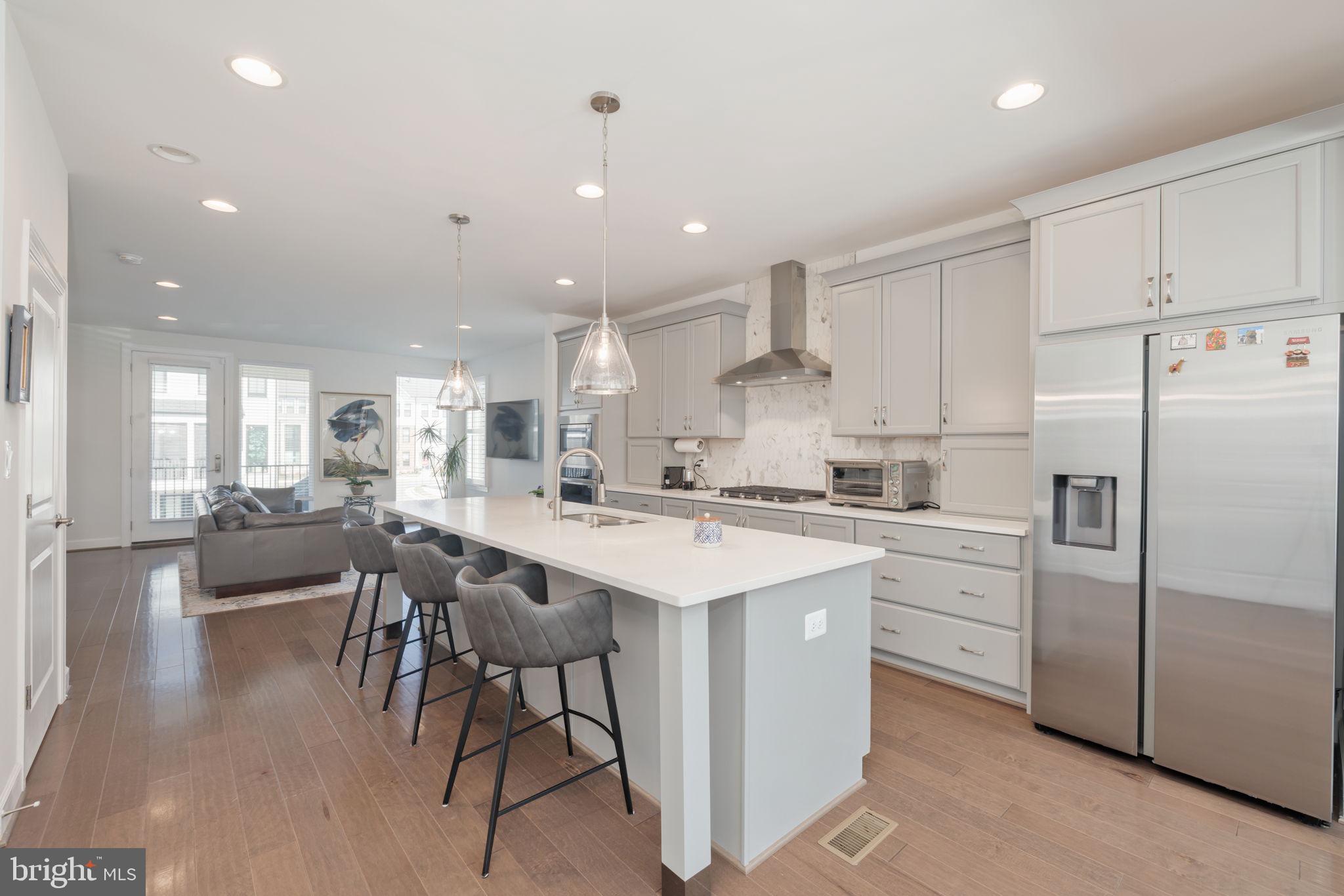 BELMONT BAY - Residential