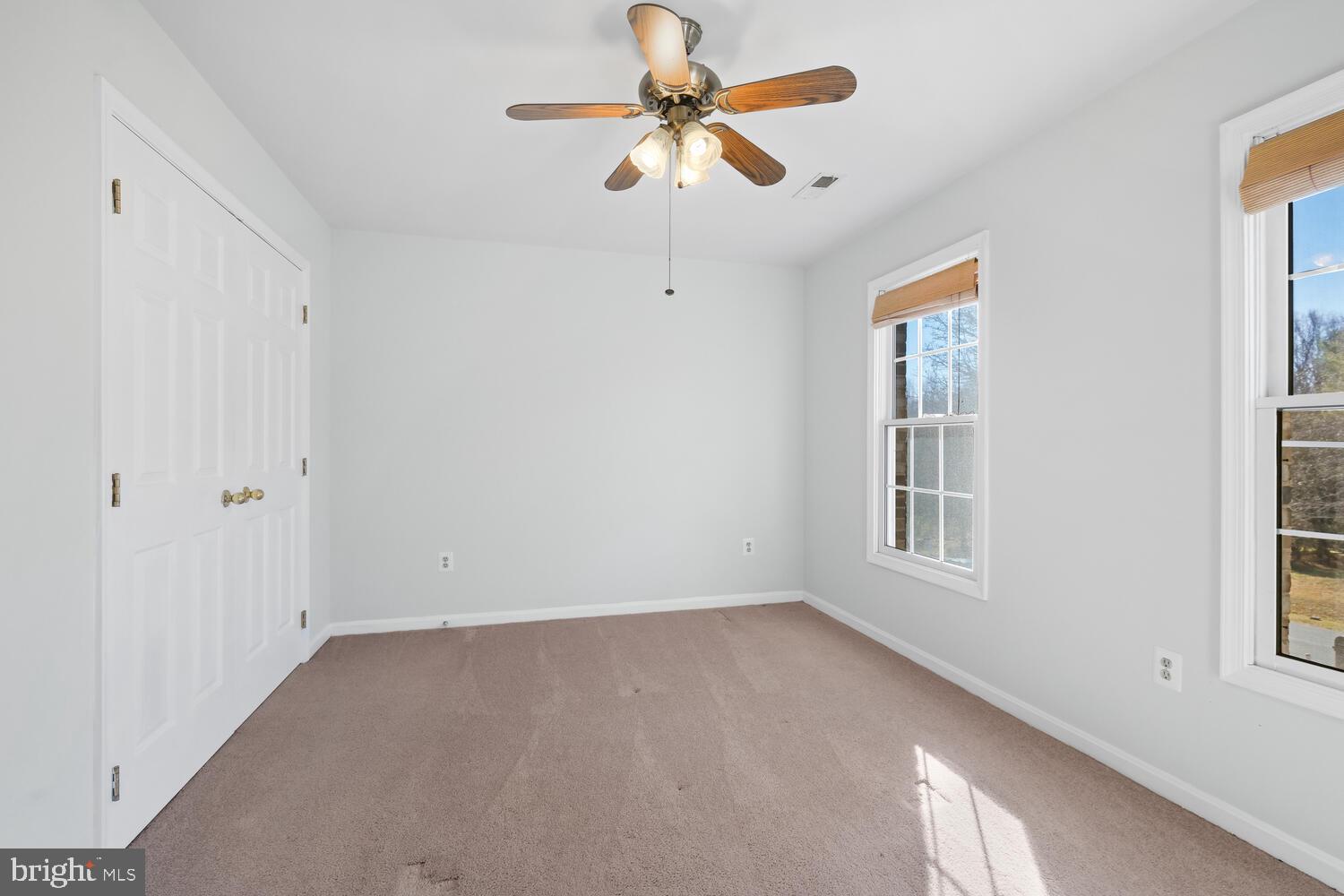 DARNESTOWN KNOLLS - Residential